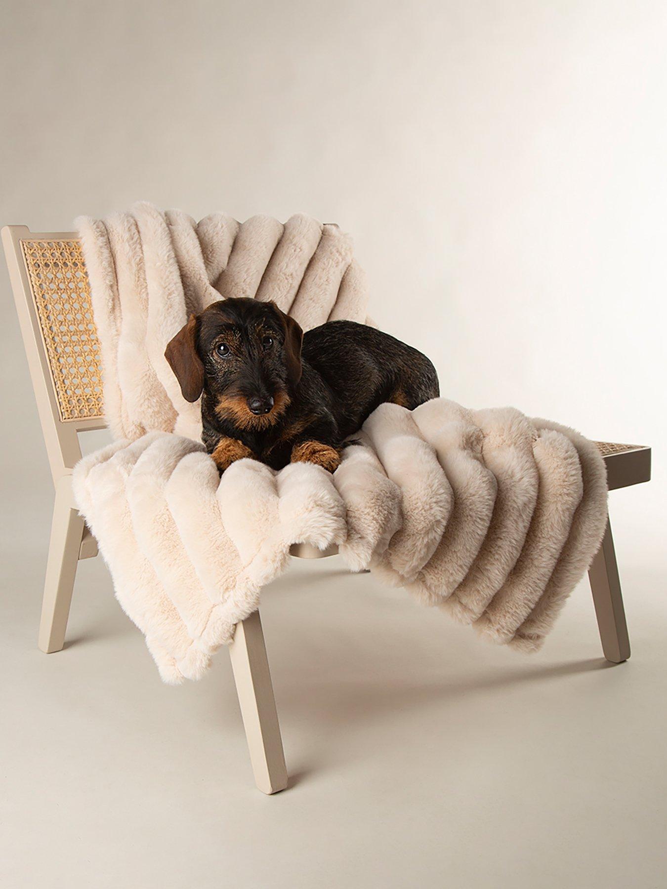Image 1 of 7 of Scruffs Scruffs Aspen Pet Blanket