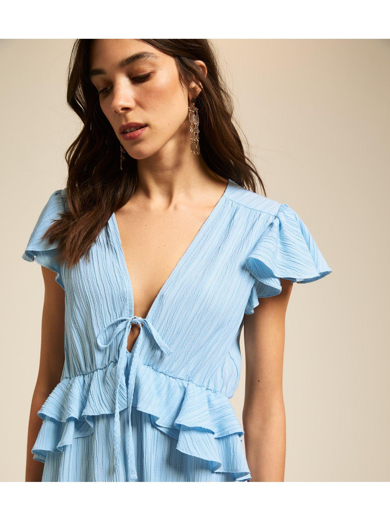 new-look-crinkle-texture-flutter-sleeve-mini-dress-blueoutfit