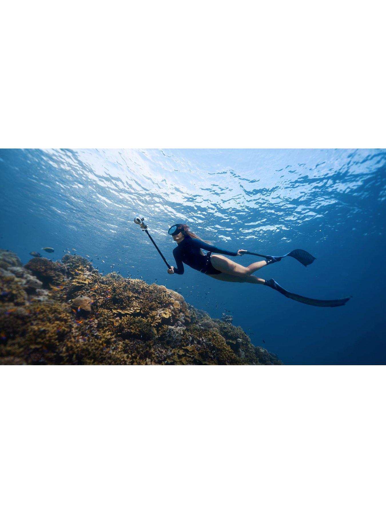 Image 6 of 7 of Insta360 X5 8K 360&deg; Action Camera