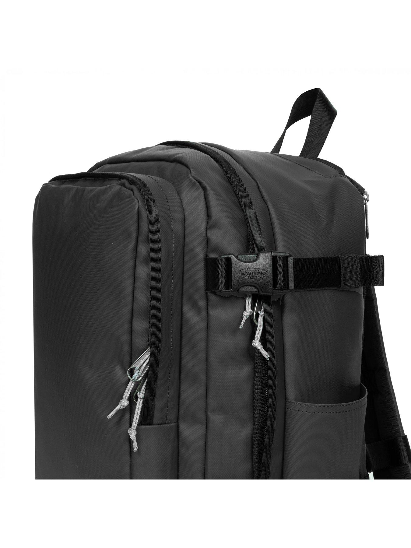 eastpak-cabin-pakr-tarp-backpack-blackdetail