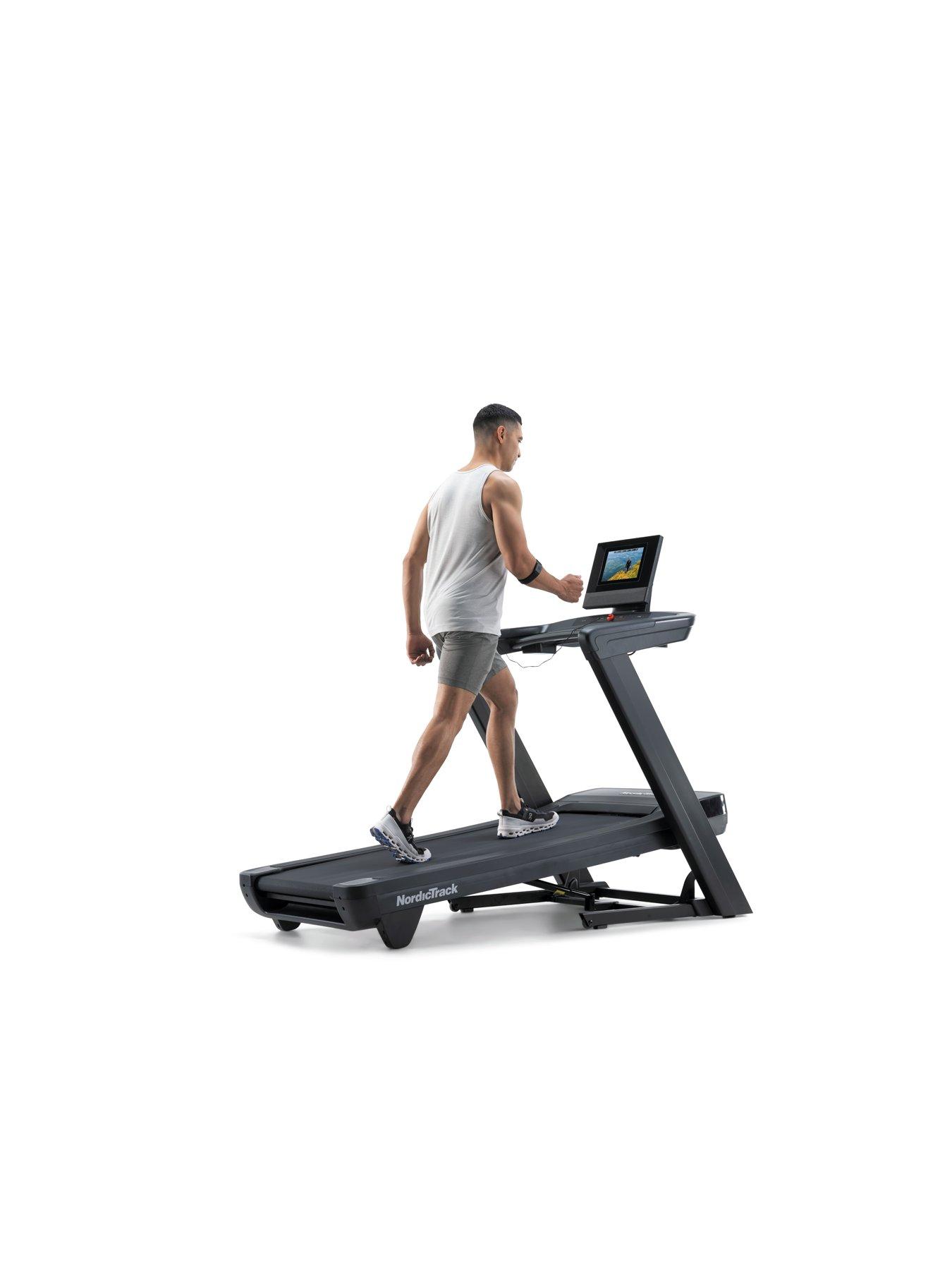 Image 4 of 8 of Nordic Track Commercial 1250 Treadmill