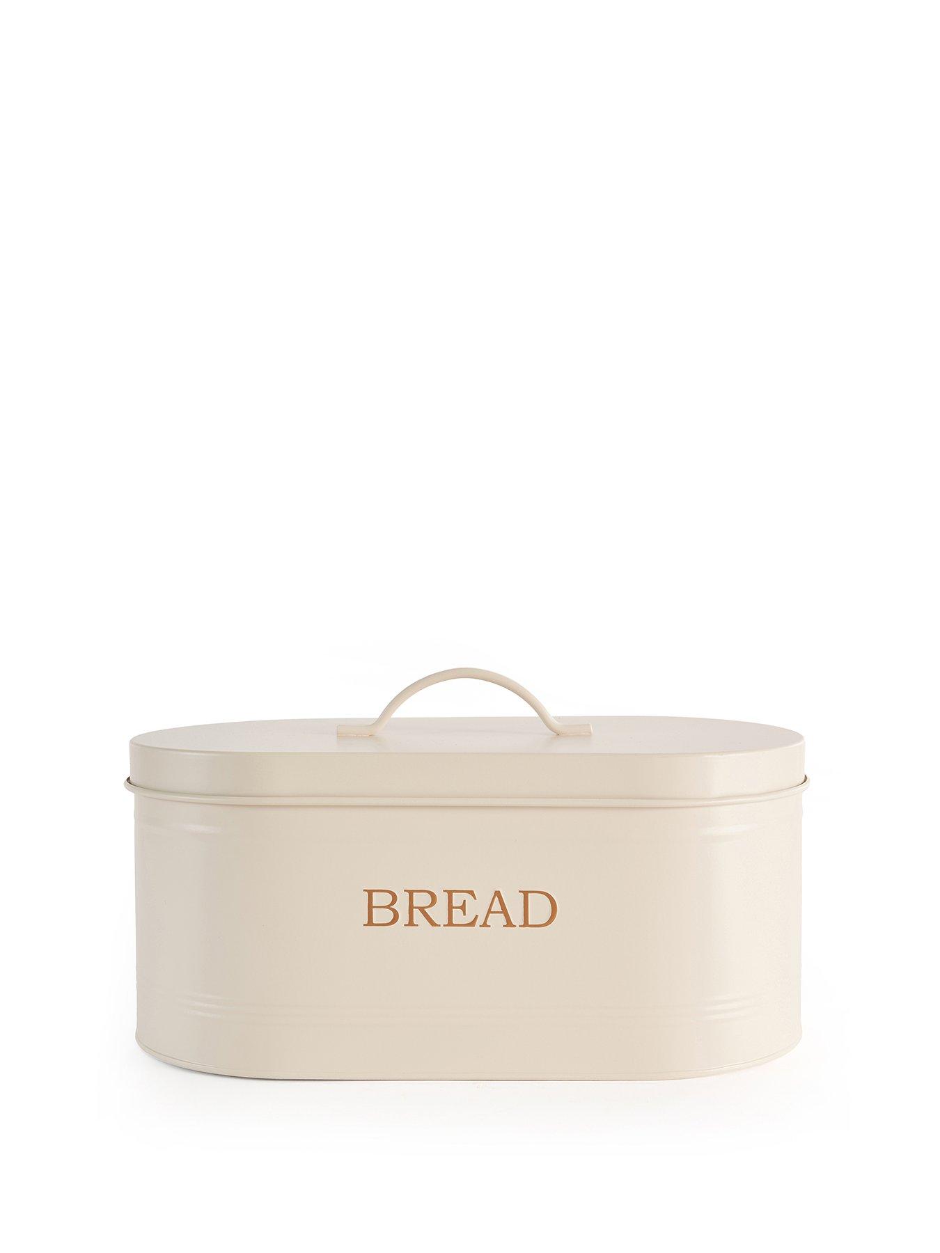 michelle-keegan-home-bread-binstillFront