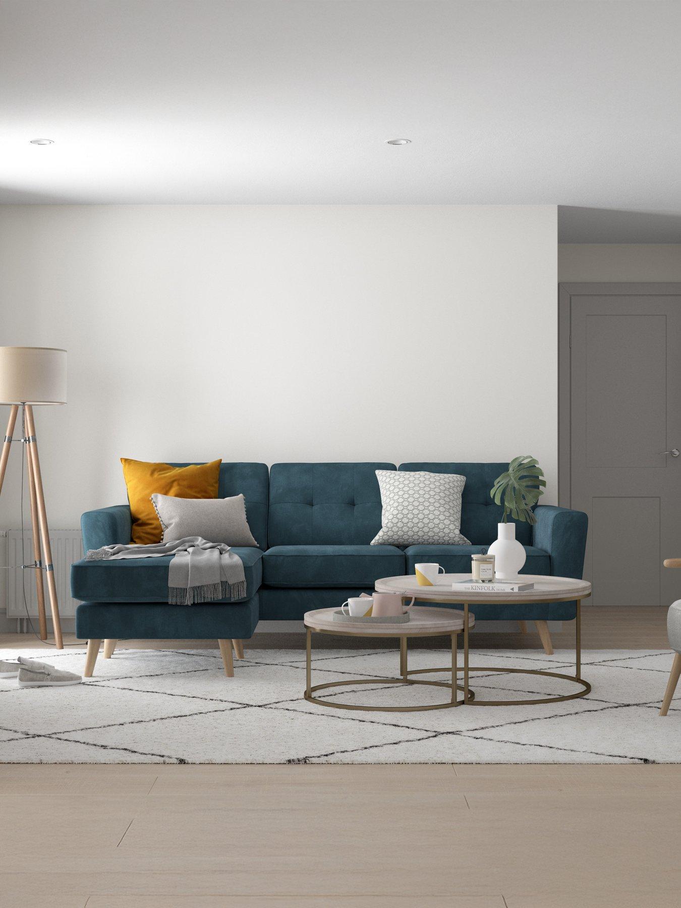 Image 6 of 6 of Dulux Dulux Easycare Washable &amp; Tough Matt Pure Brilliant White 2.5l