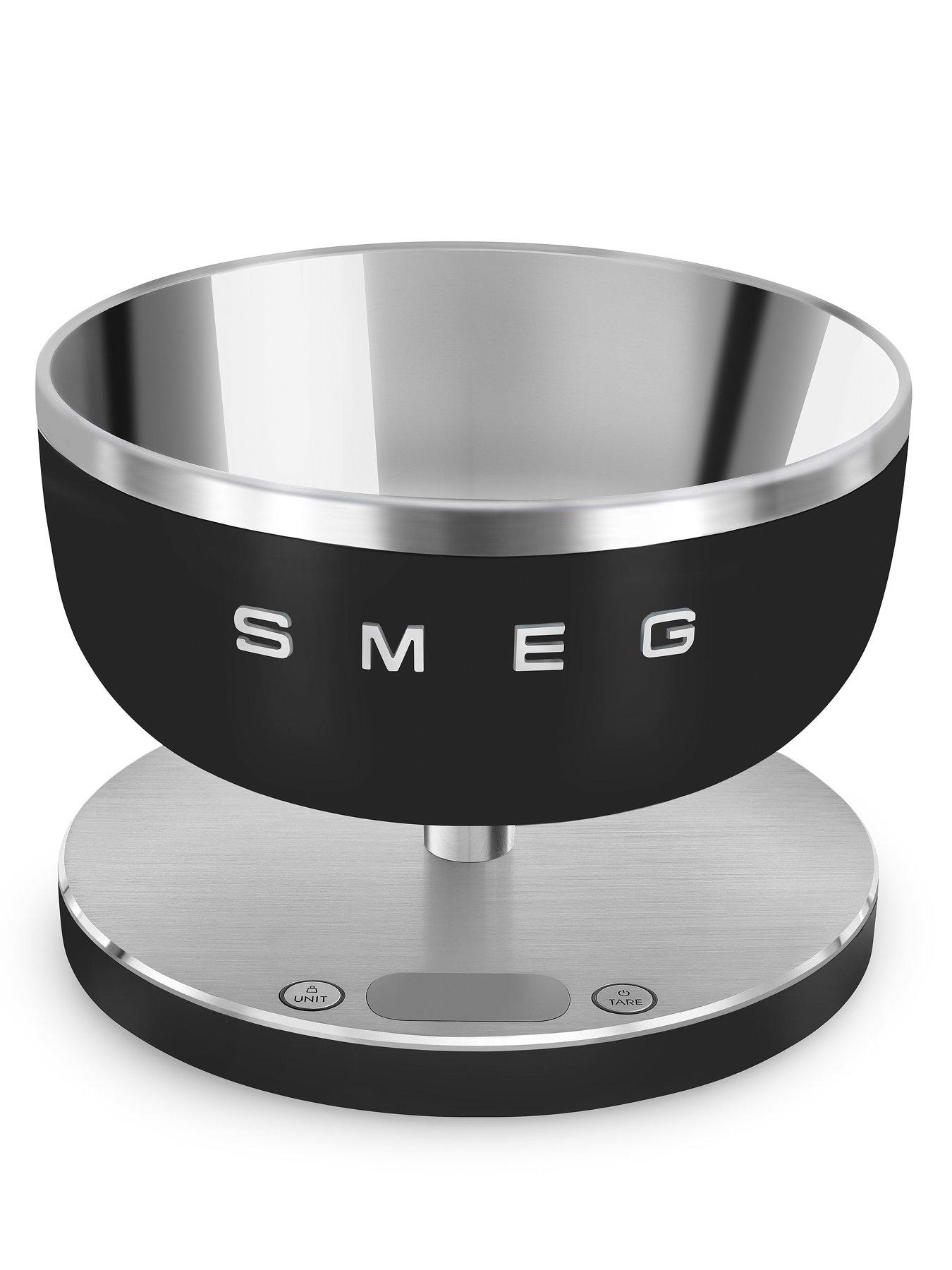 Image 3 of 7 of Smeg Smeg Digital Kitchen Scale with Removeable Bowl, Matte Black
