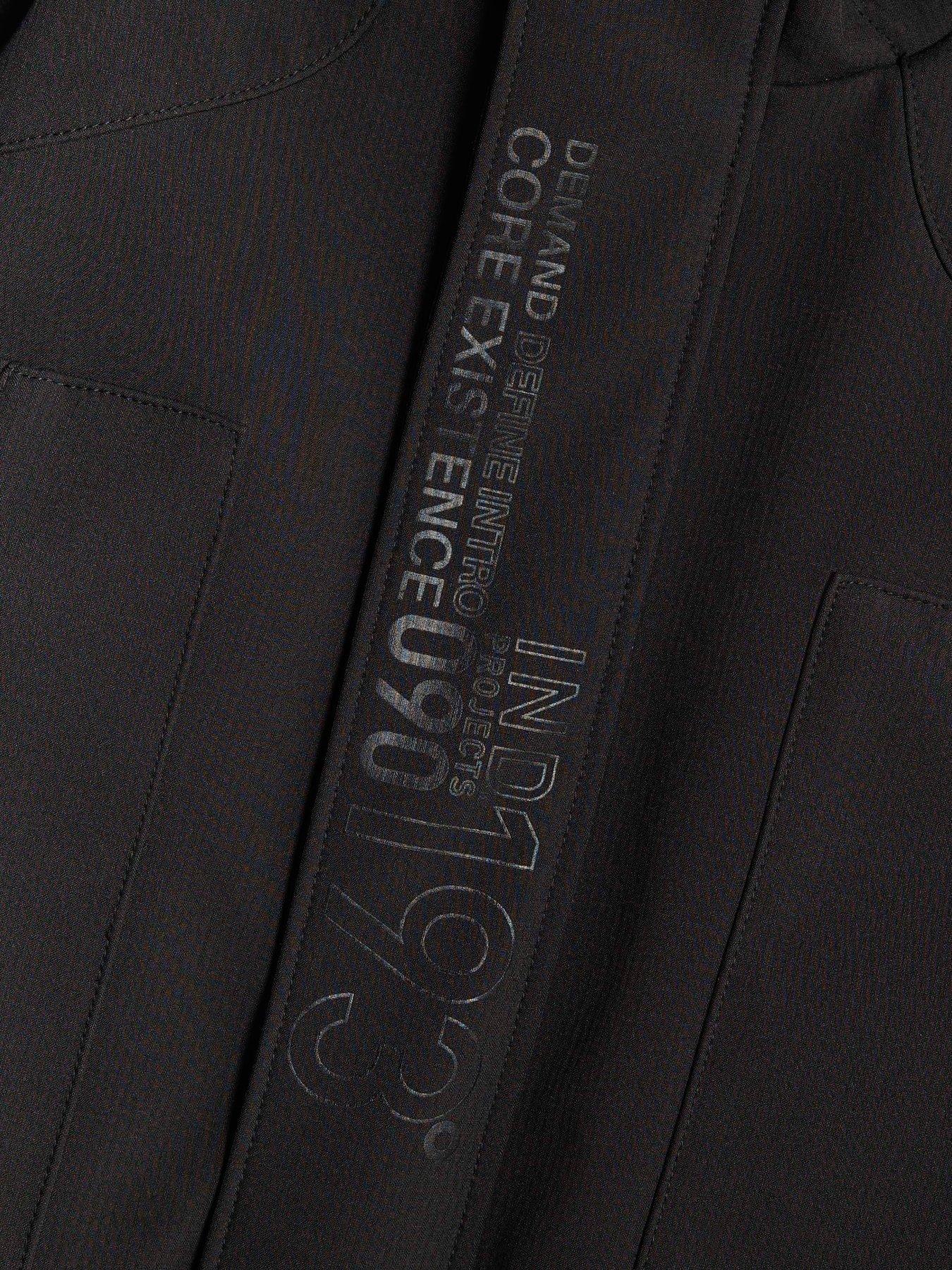 river-island-mini-boys-printed-soft-shell-jacket-blackoutfit