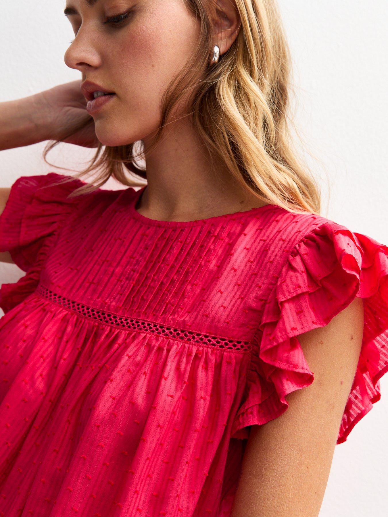 new-look-red-lace-insert-ruffle-trim-sleeveless-topoutfit