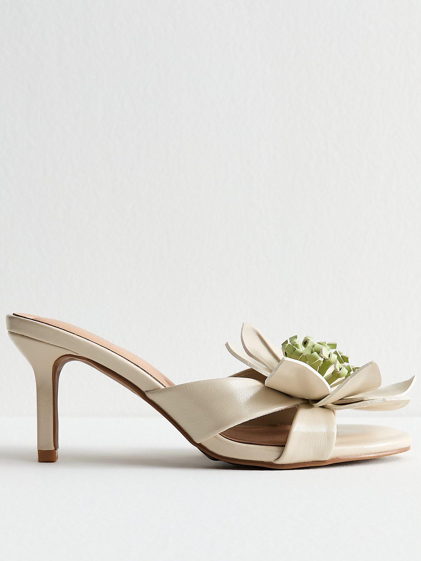 New Look Floral Appliqued Mules - White