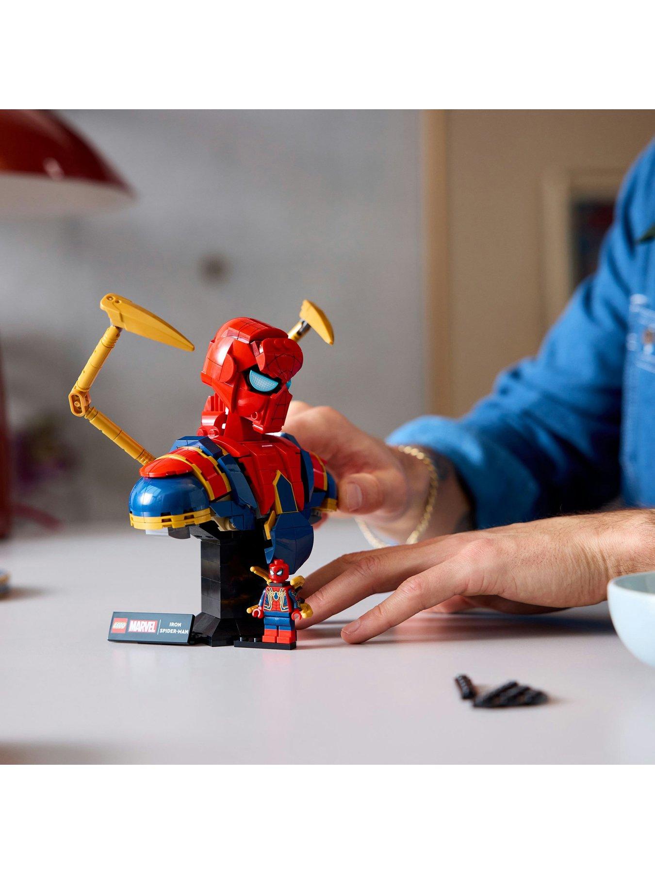 Image 5 of 7 of LEGO Super Heroes Spider-Man Bust Collectible Adult Building Set 76326