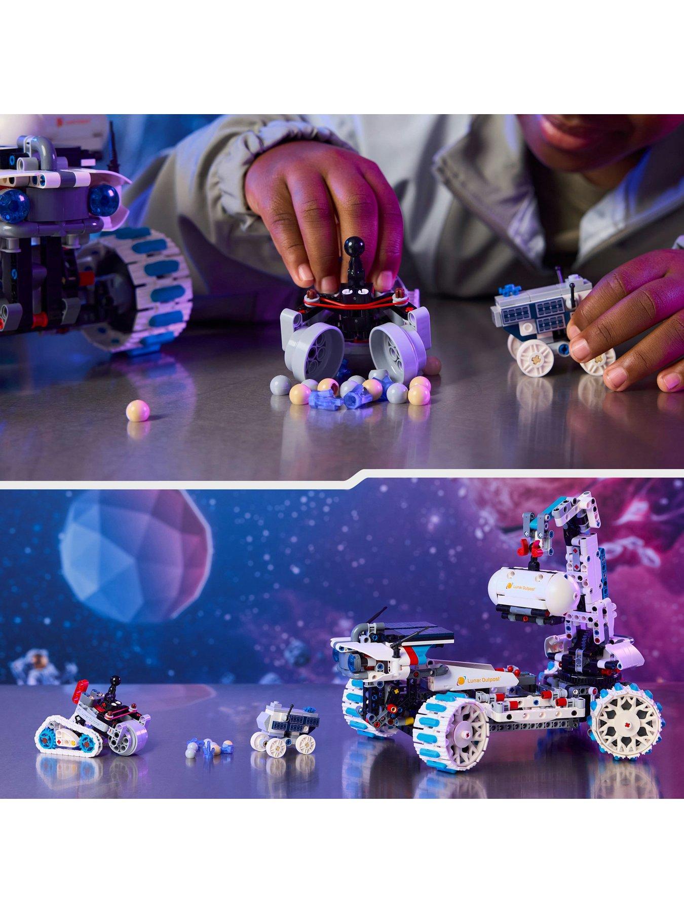 lego-technic-lunar-outpost-moon-rover-space-vehicle-42211detail