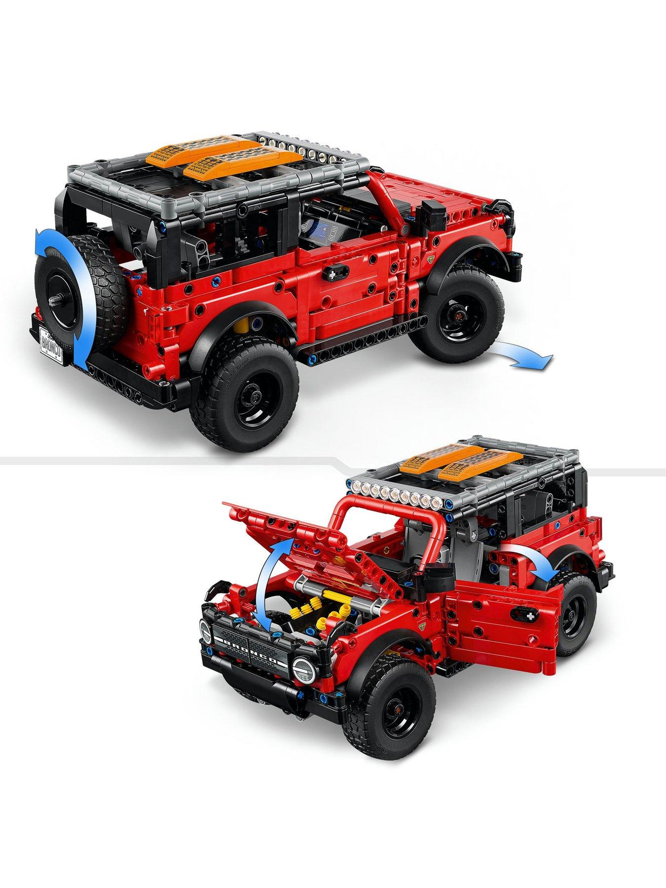 lego-technic-ford-bronco-suv-off-road-car-toy-42213outfit