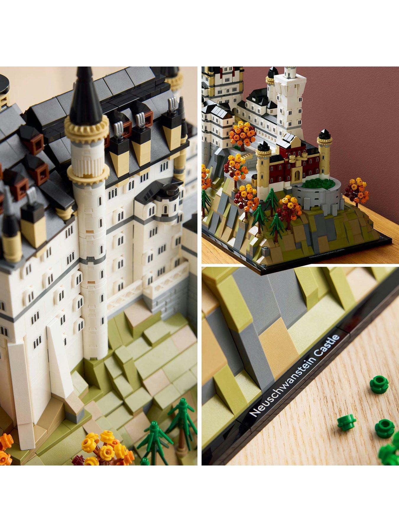 lego-architecture-neuschwanstein-castle-set-21063detail