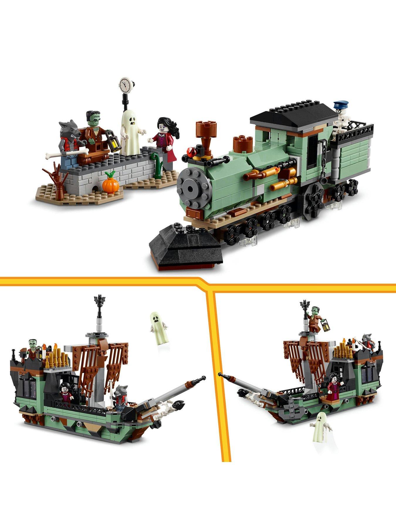 lego-creator-3in1-haunted-mansion-building-toy-31167outfit