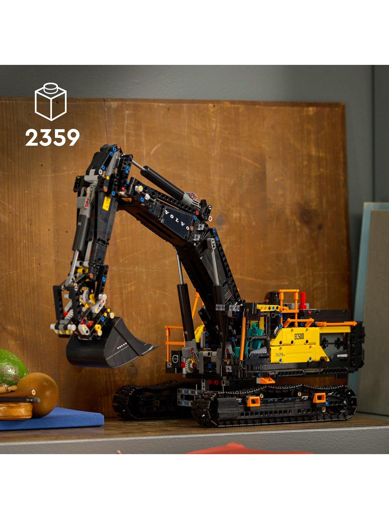 lego-technic-volvo-ec500-hybrid-excavator-42215stillFront