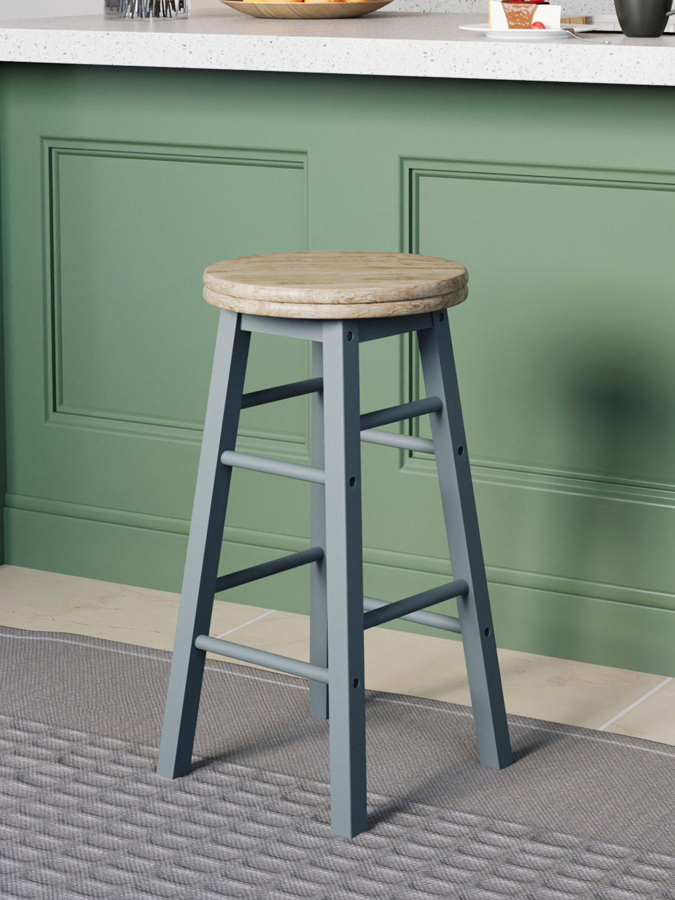 vida-designs-chef-vida-wooden-revolving-bar-stool