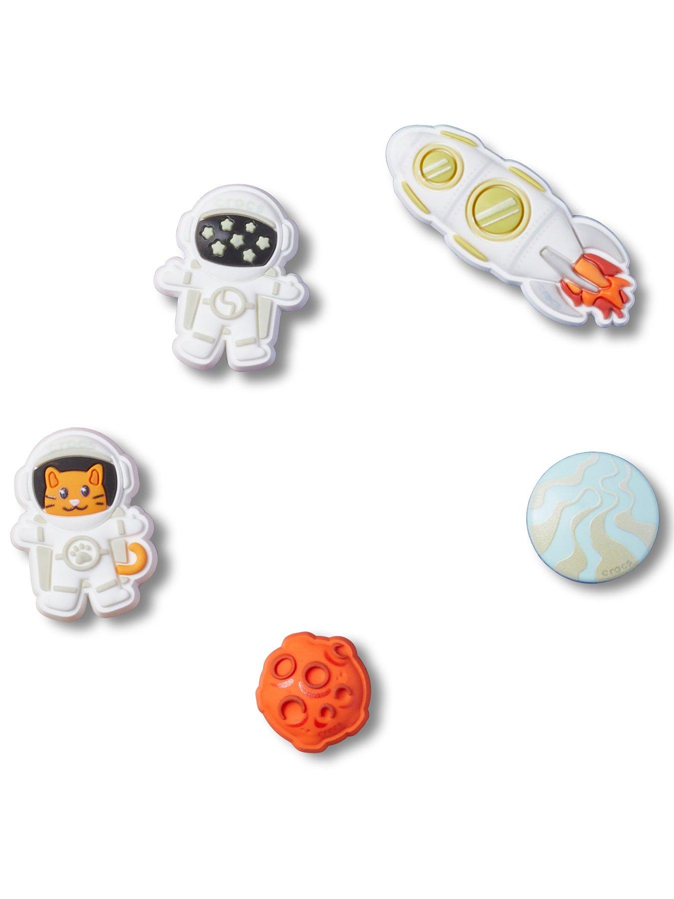 crocs-astronaut-5-pack-jibbitztrade-charms-multi