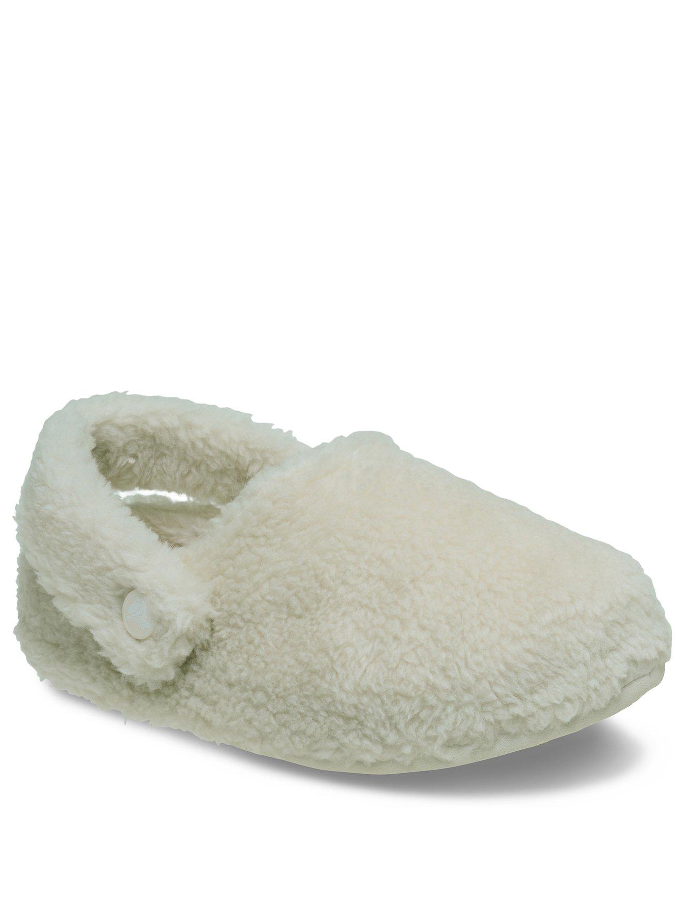crocs-infant-junior-classic-cozzzy-slippers-beigestillFront