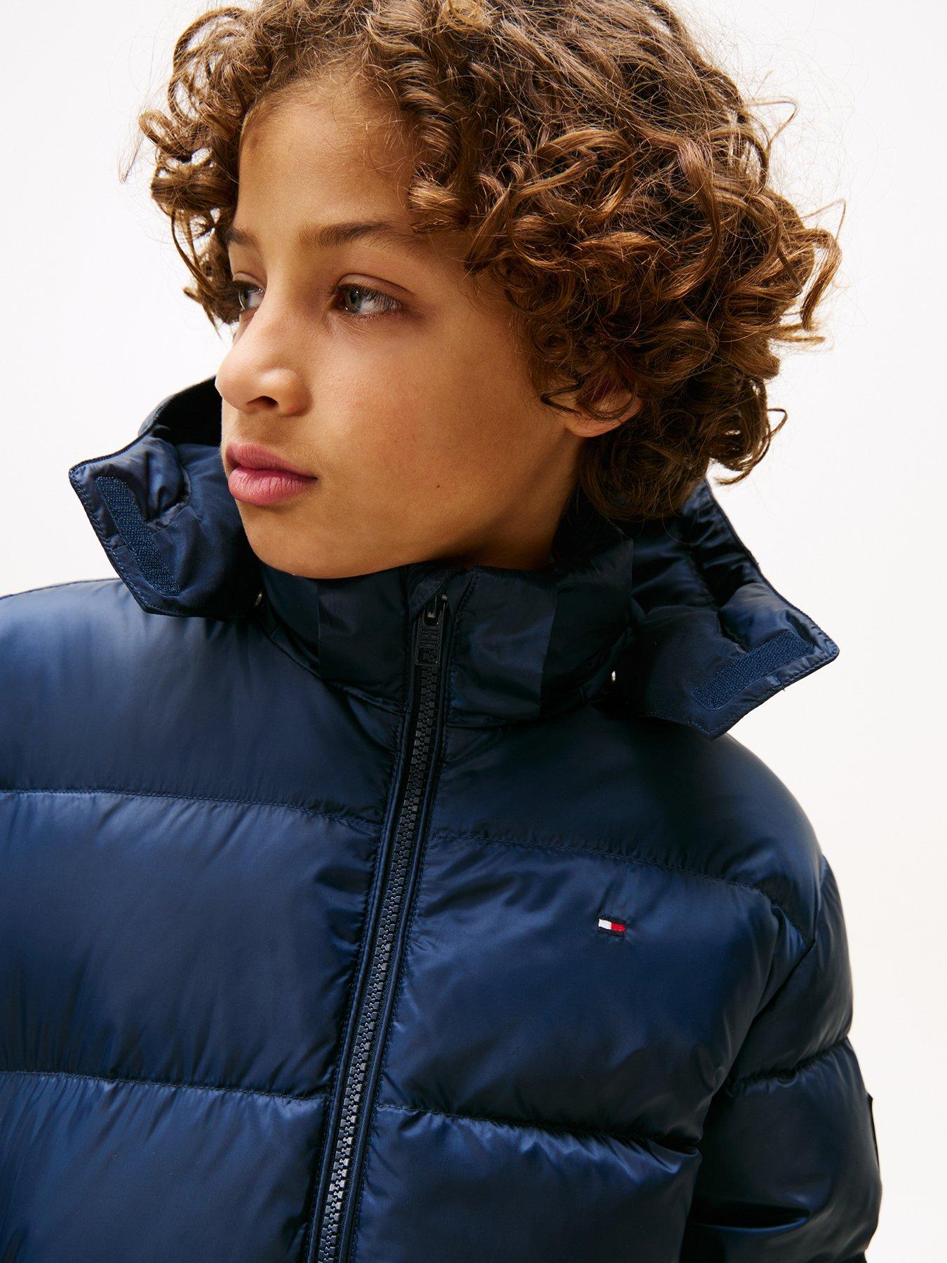 tommy-hilfiger-boys-essential-down-jacket-night-navyoutfit