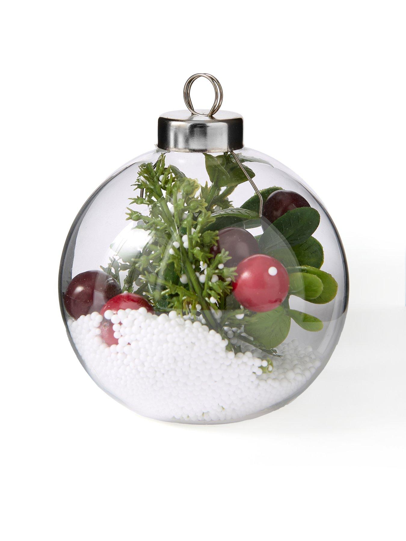 very-home-set-ofnbsp4-christmas-name-card-holders-and-napkin-rings-2-of-eachoutfit