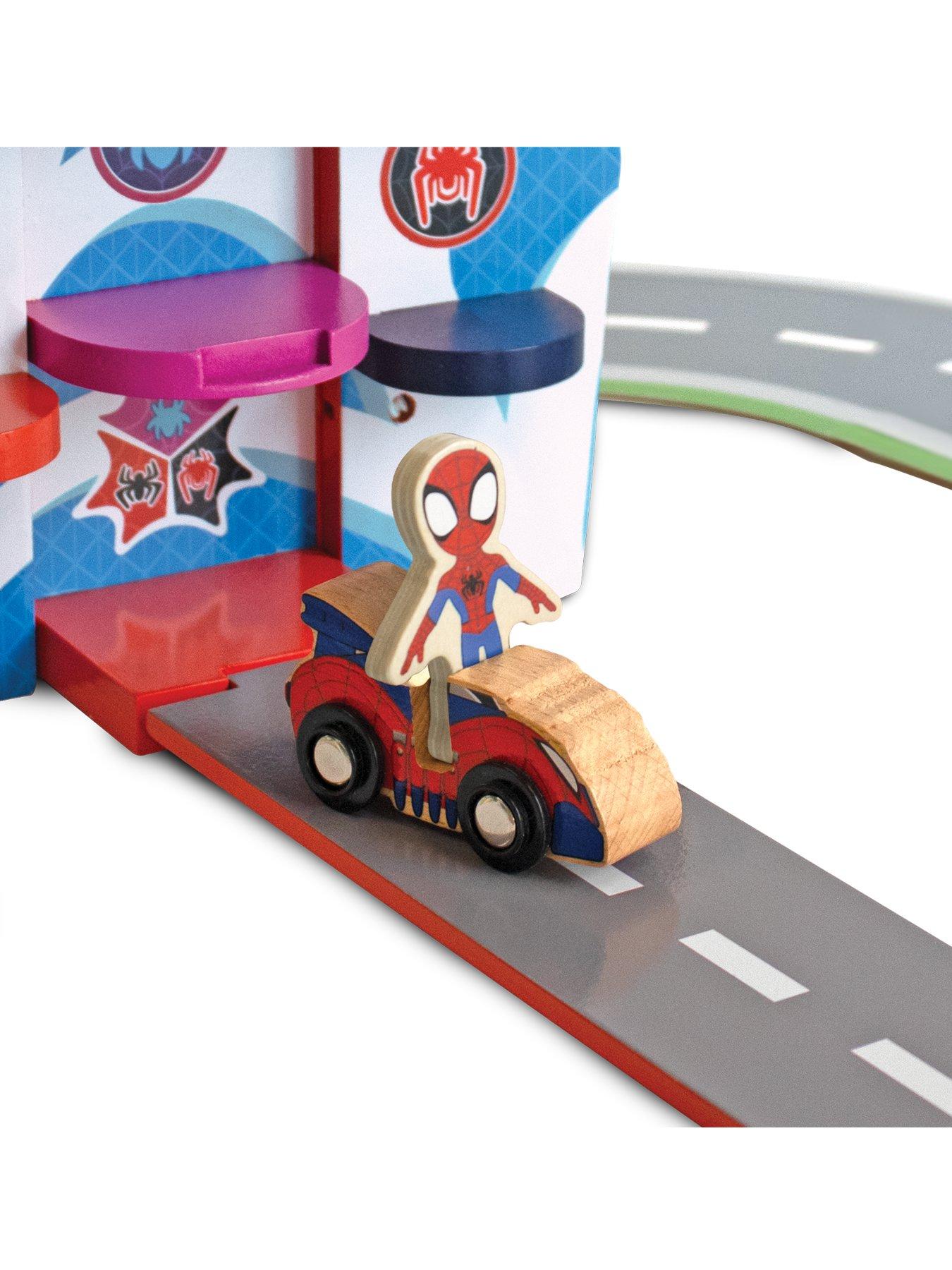 spiderman-spidey-transforming-vehicleoutfit