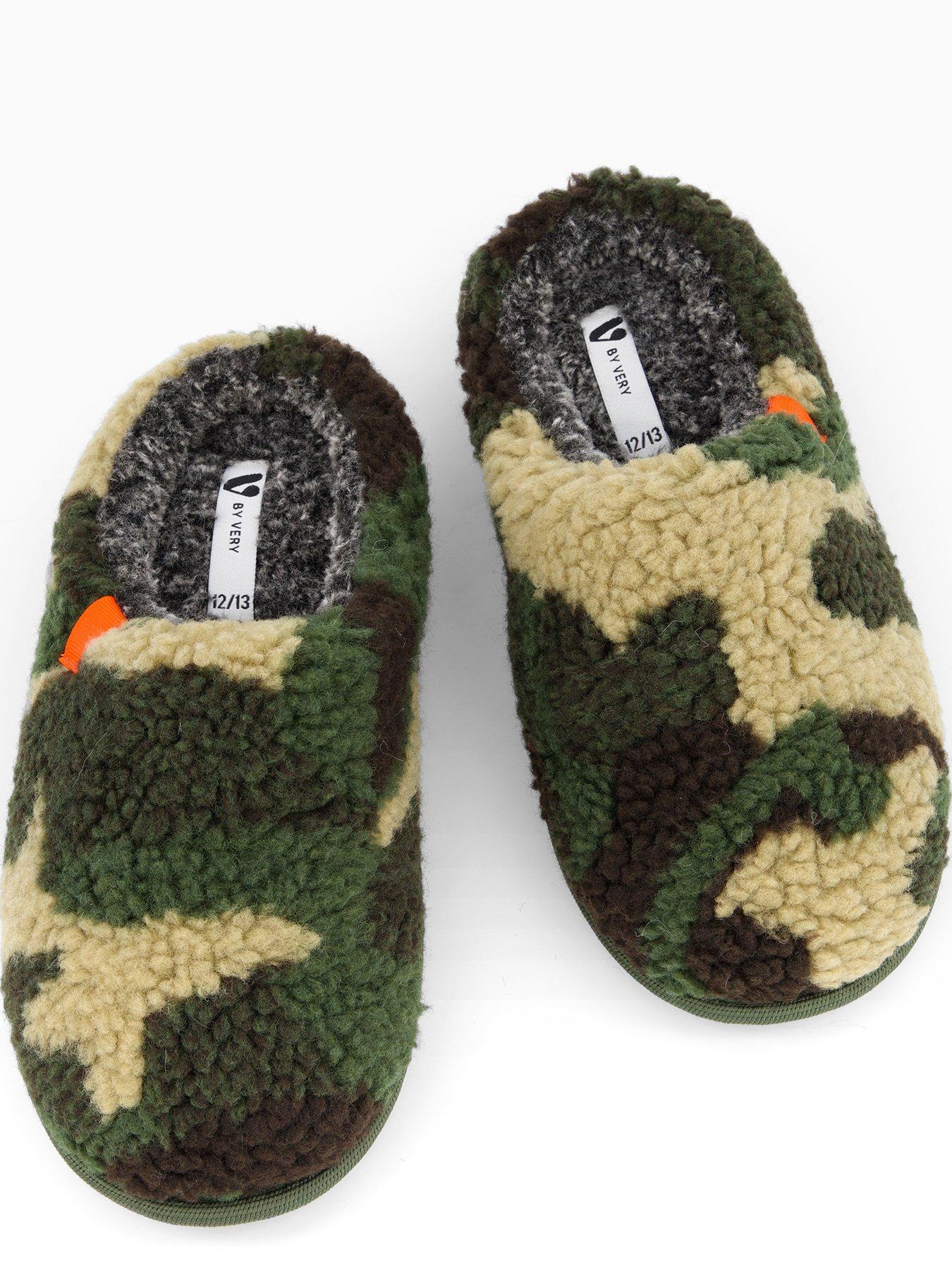 Image 3 of 6 of The Very Collection Older Boys Camo Mule Slipper - Green