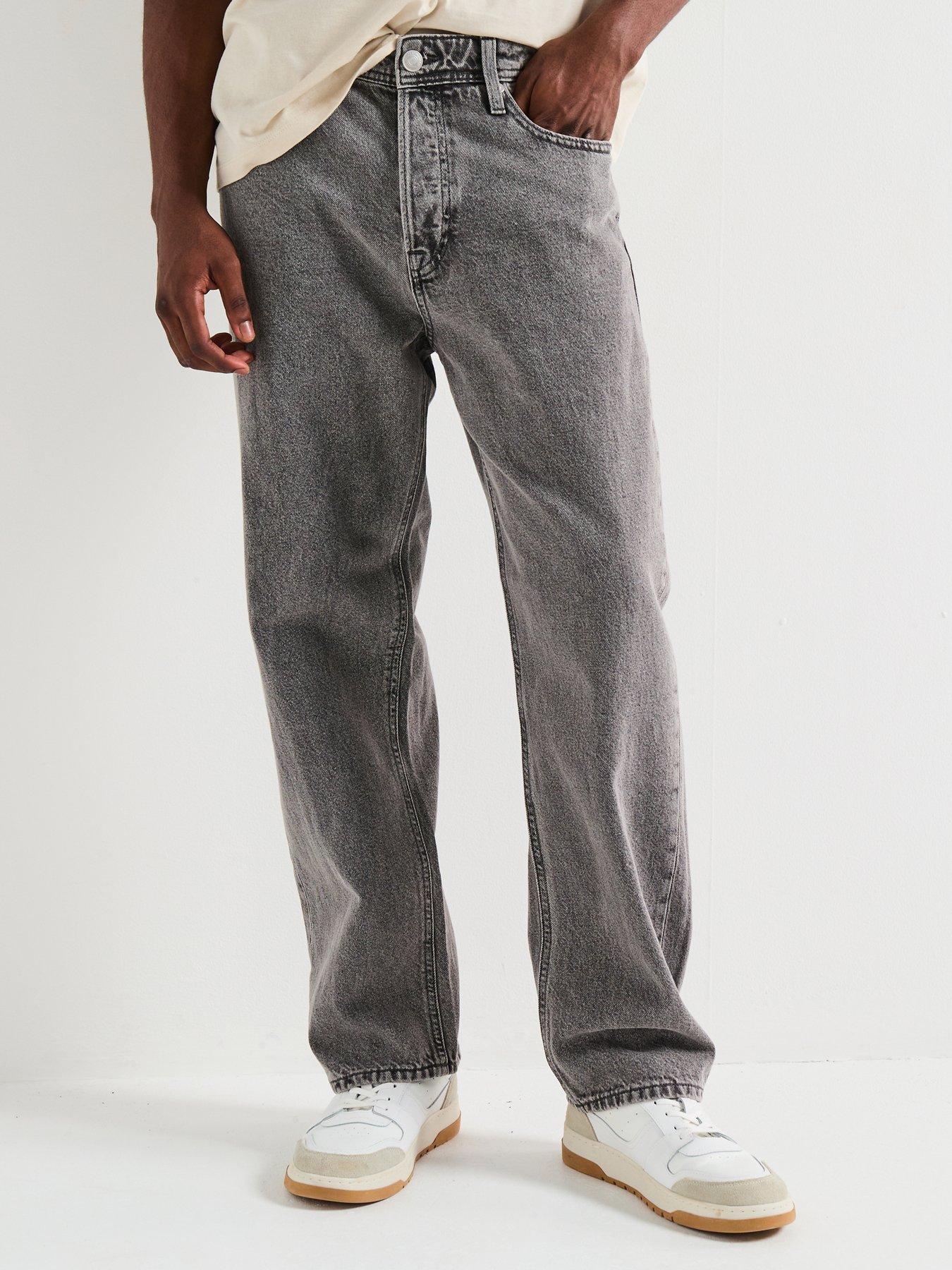 Image 4 of 6 of Jack & Jones Chris Relaxed Fit Jeans - Grey