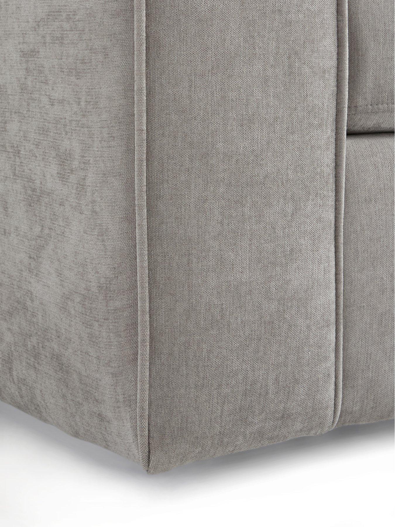 the-very-collection-nylah-2-seater-sofaoutfit