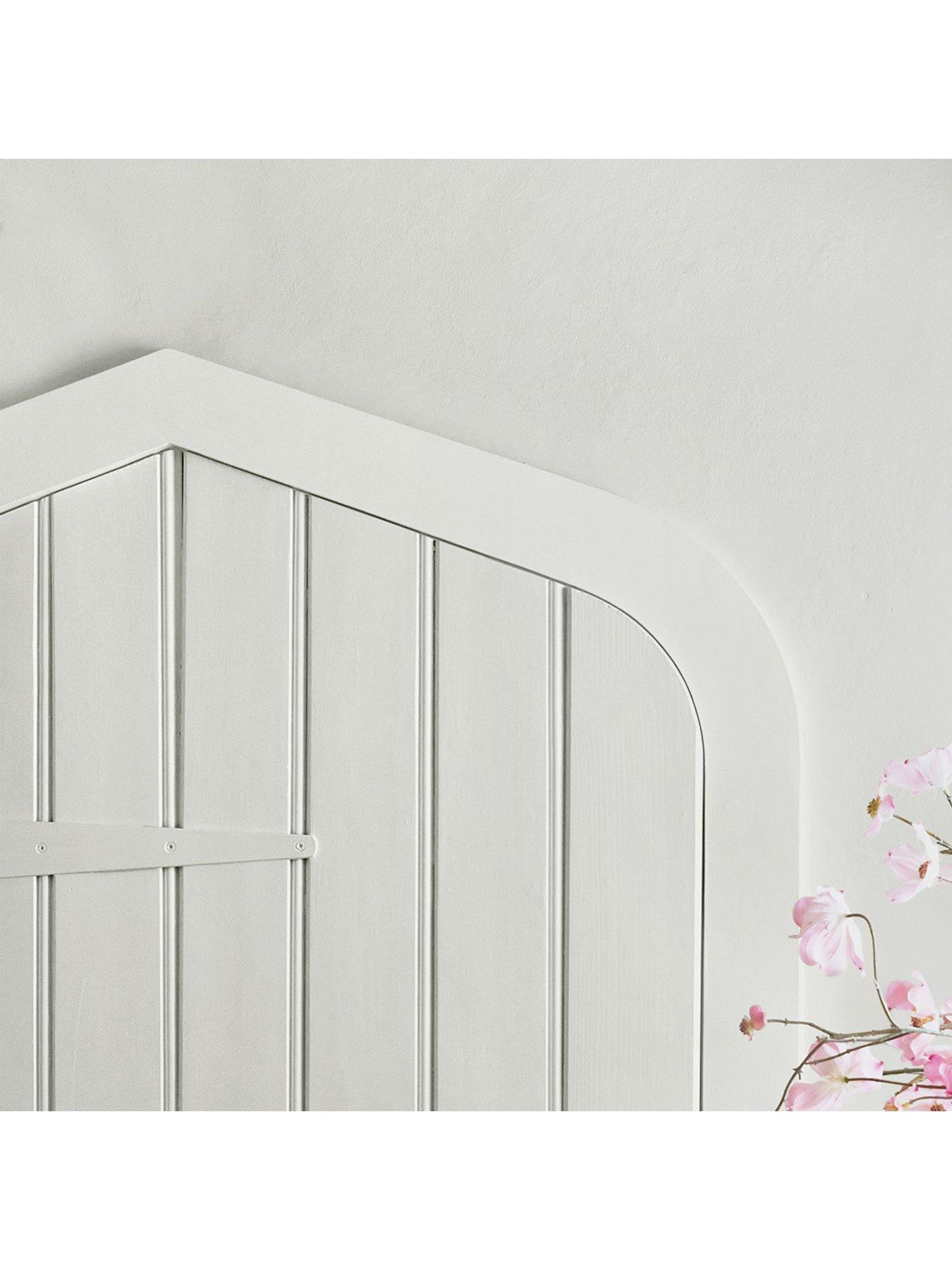 Image 3 of 4 of Rachel Ashwell Shabby Chic By Rachel Ashwell&reg; Shabby Liliput Stone Matte Emulsion Multi Surface Paint 2.5l