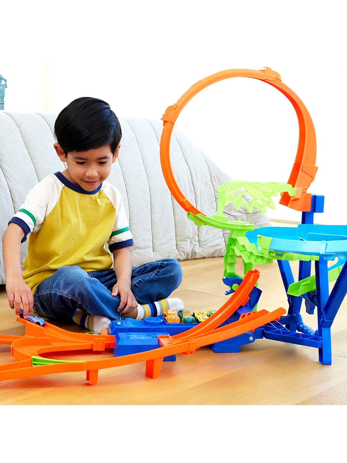 Image 2 of 7 of Hot Wheels Hot Wheels Stunt Tracks Big Air Crash