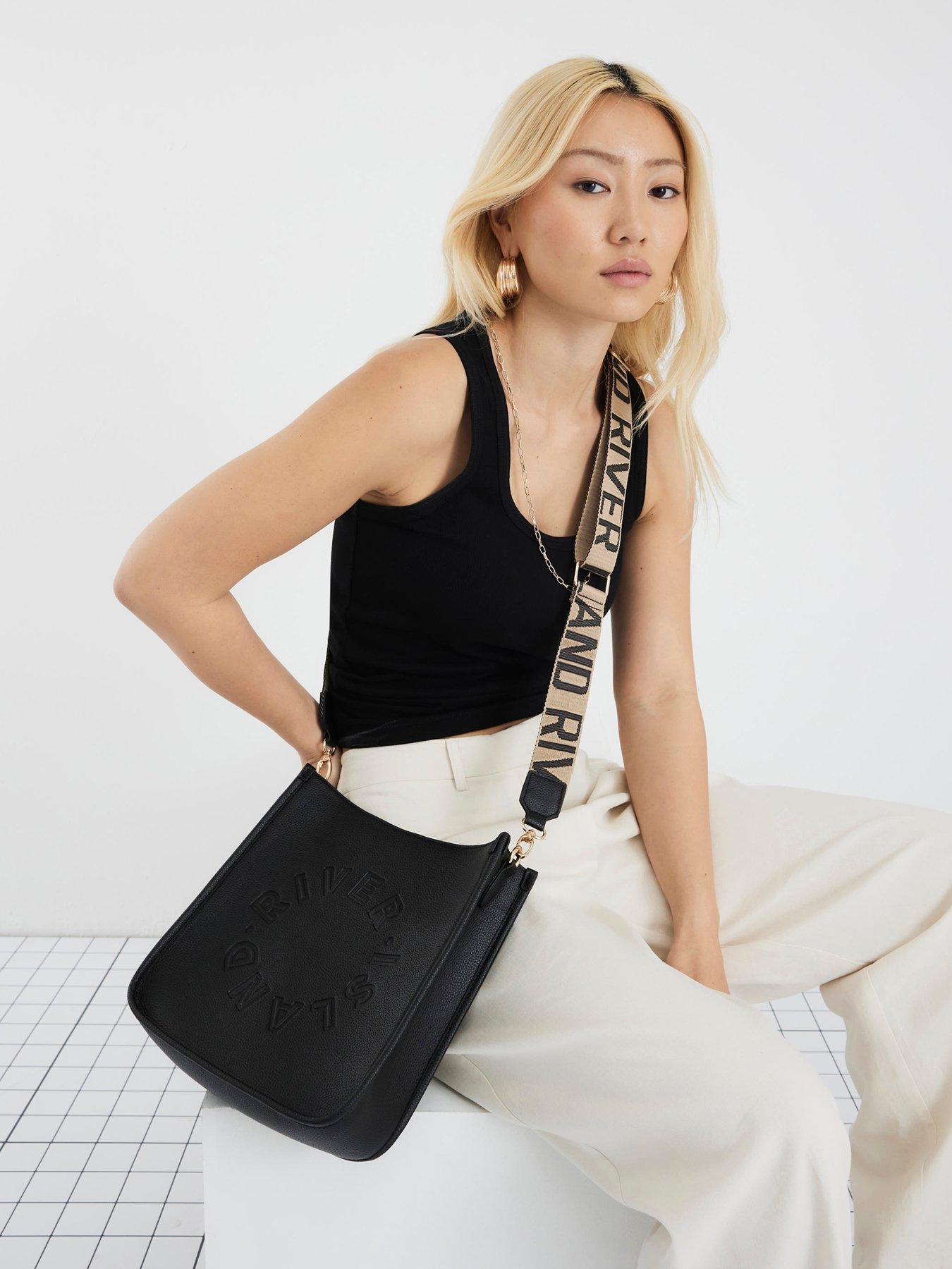 river-island-logo-messenger-bag-black