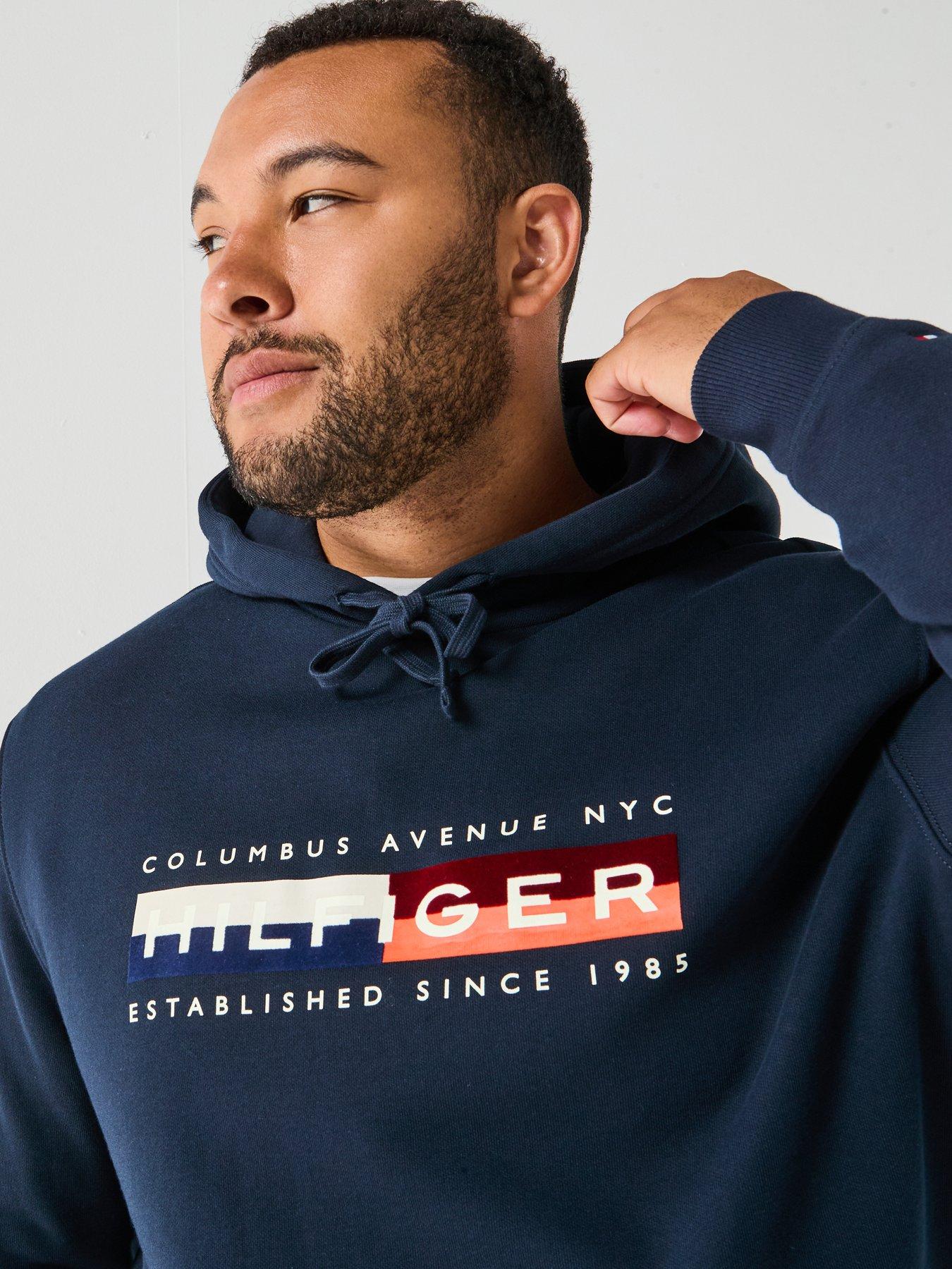tommy-hilfiger-big-amp-tall-colour-block-graphic-logo-hoodie-navyoutfit