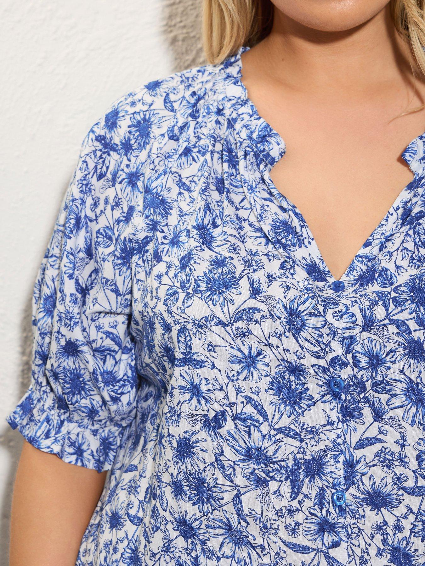 Image 4 of 6 of Yours Curve Notchneck Blouse - Blue