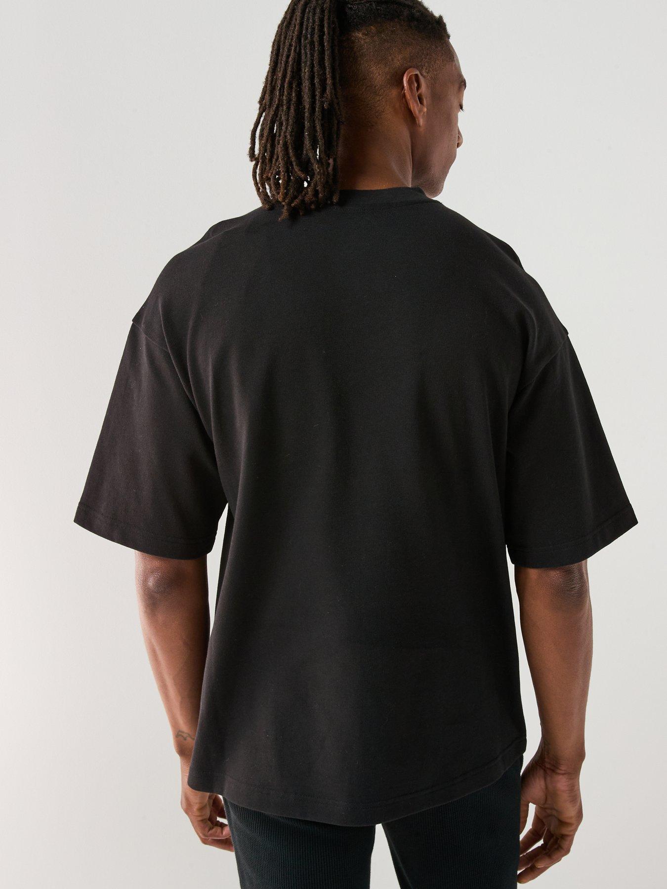 calvin-klein-loungewear-central-logo-t-shirt-blackstillFront