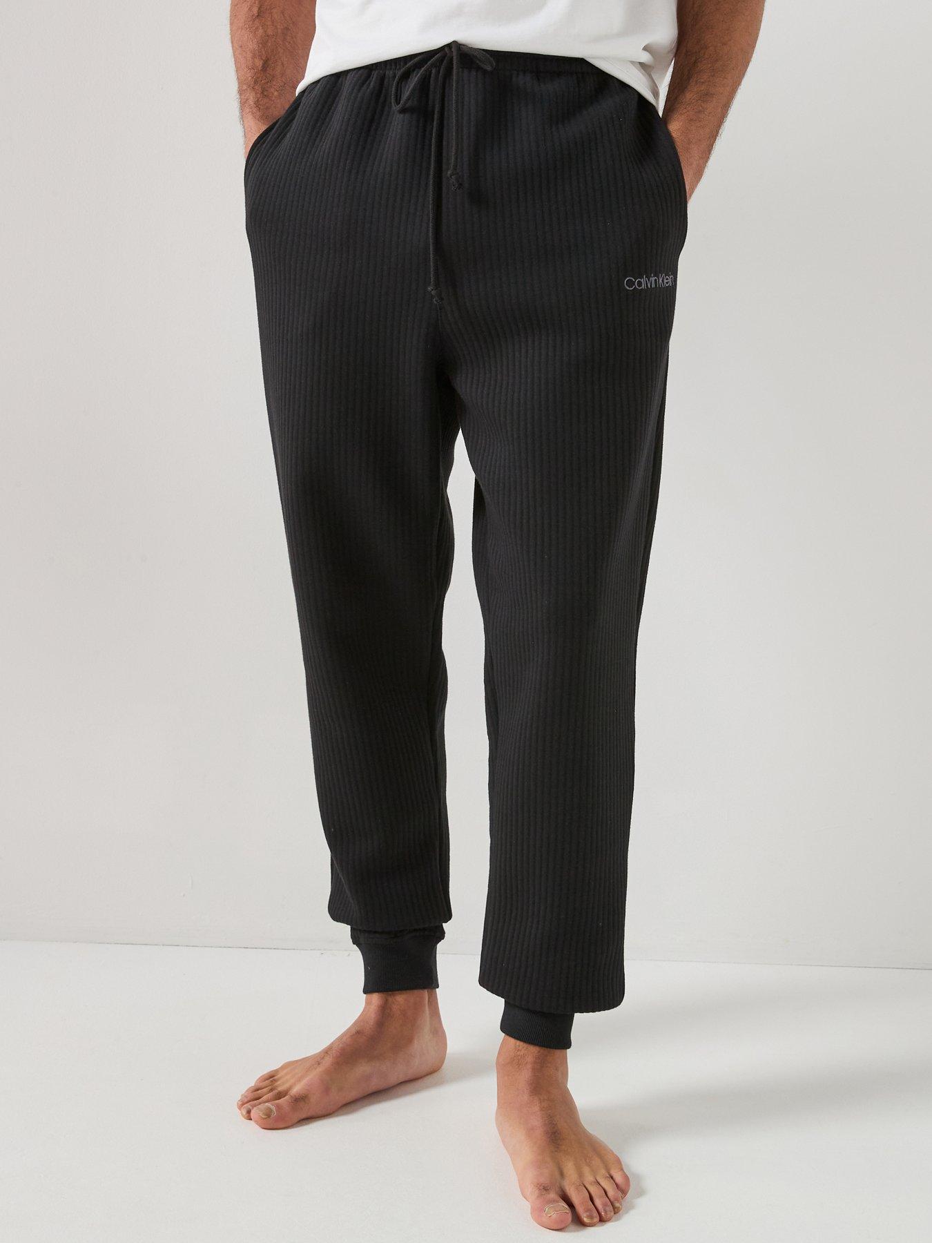 calvin-klein-loungewear-quilted-texture-bottoms-blackfront