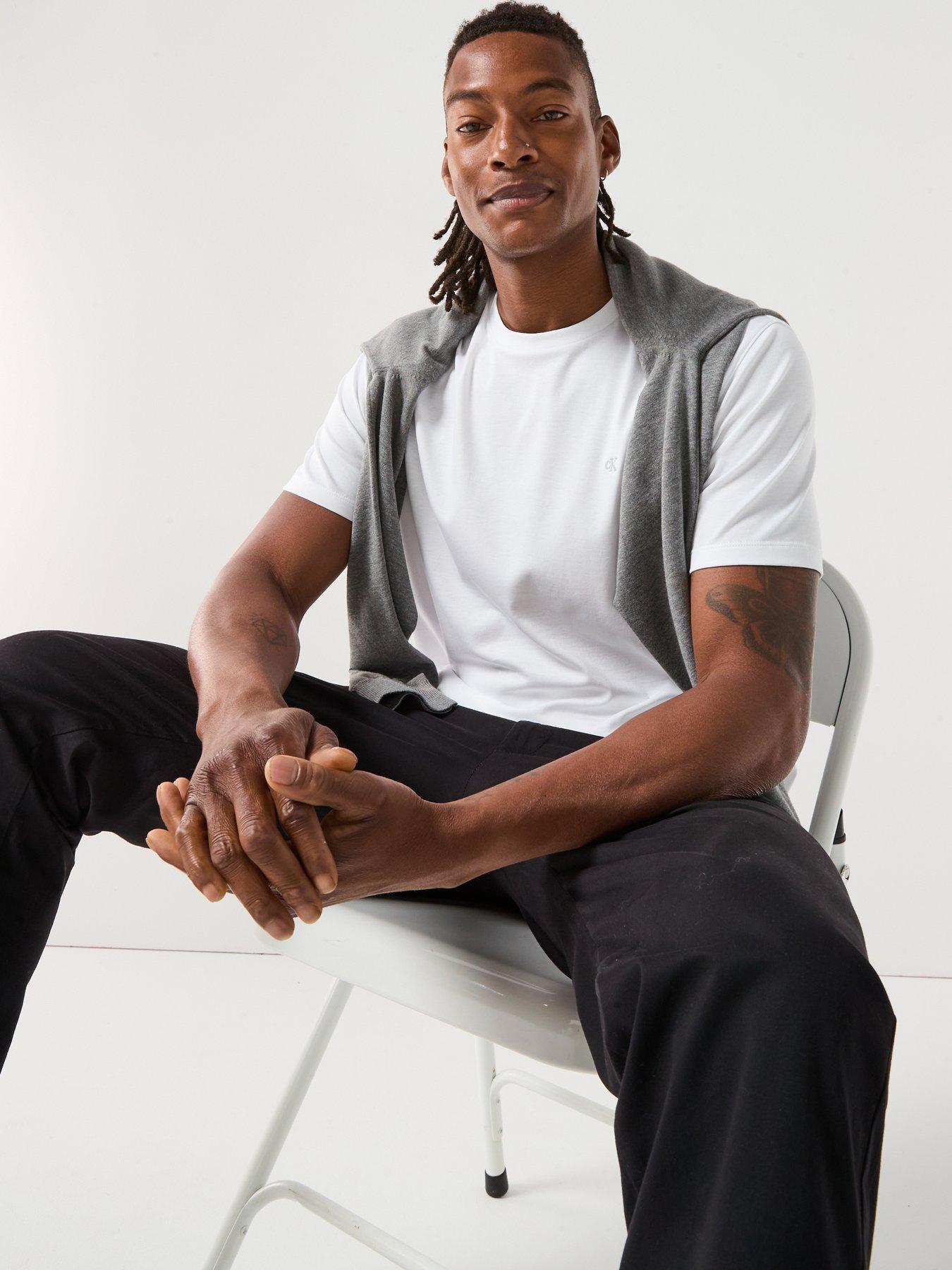 calvin-klein-supima-chest-embroidered-logo-t-shirt-whiteoutfit