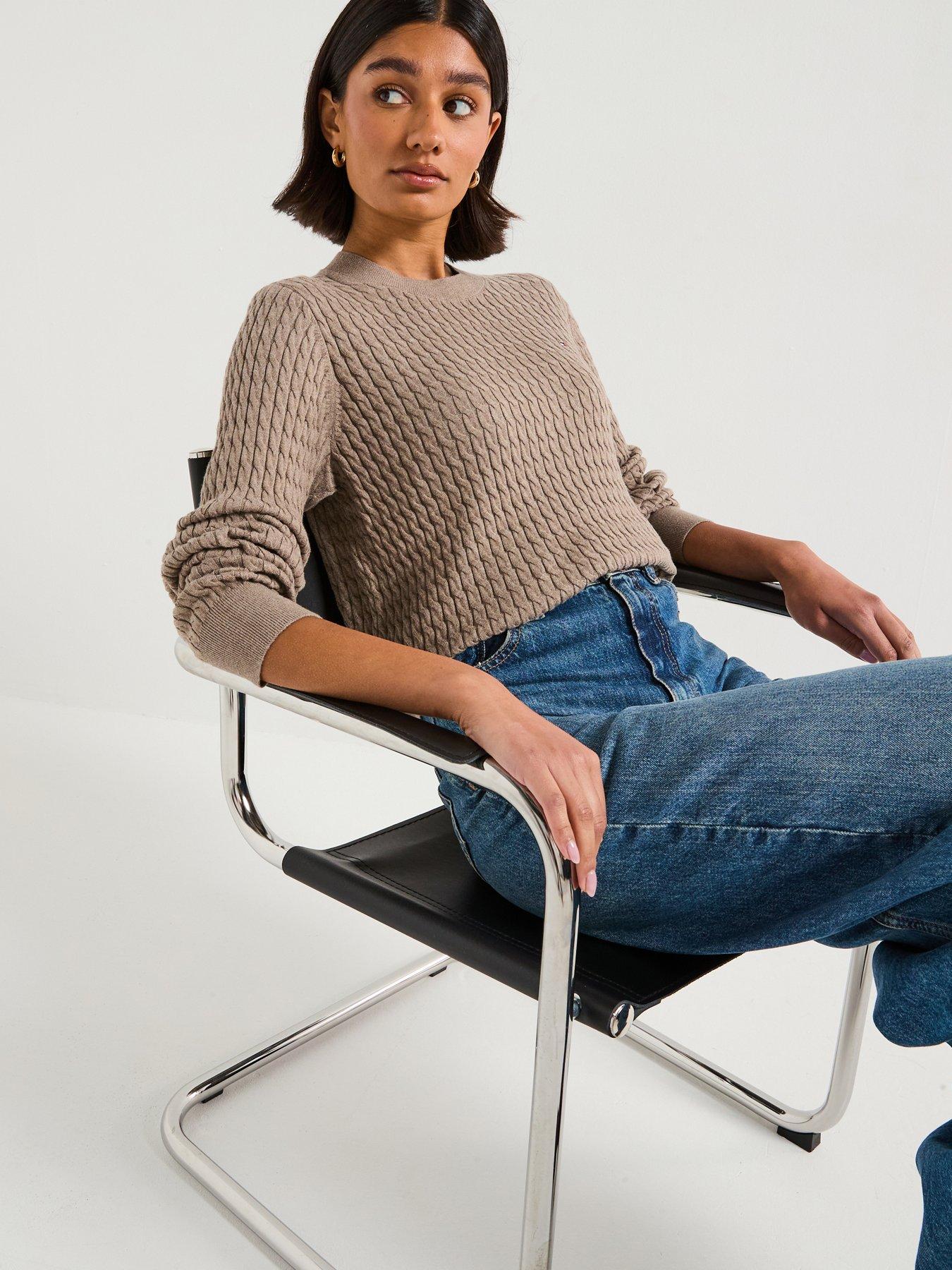 tommy-hilfiger-cable-fine-knit-jumper-beigefront