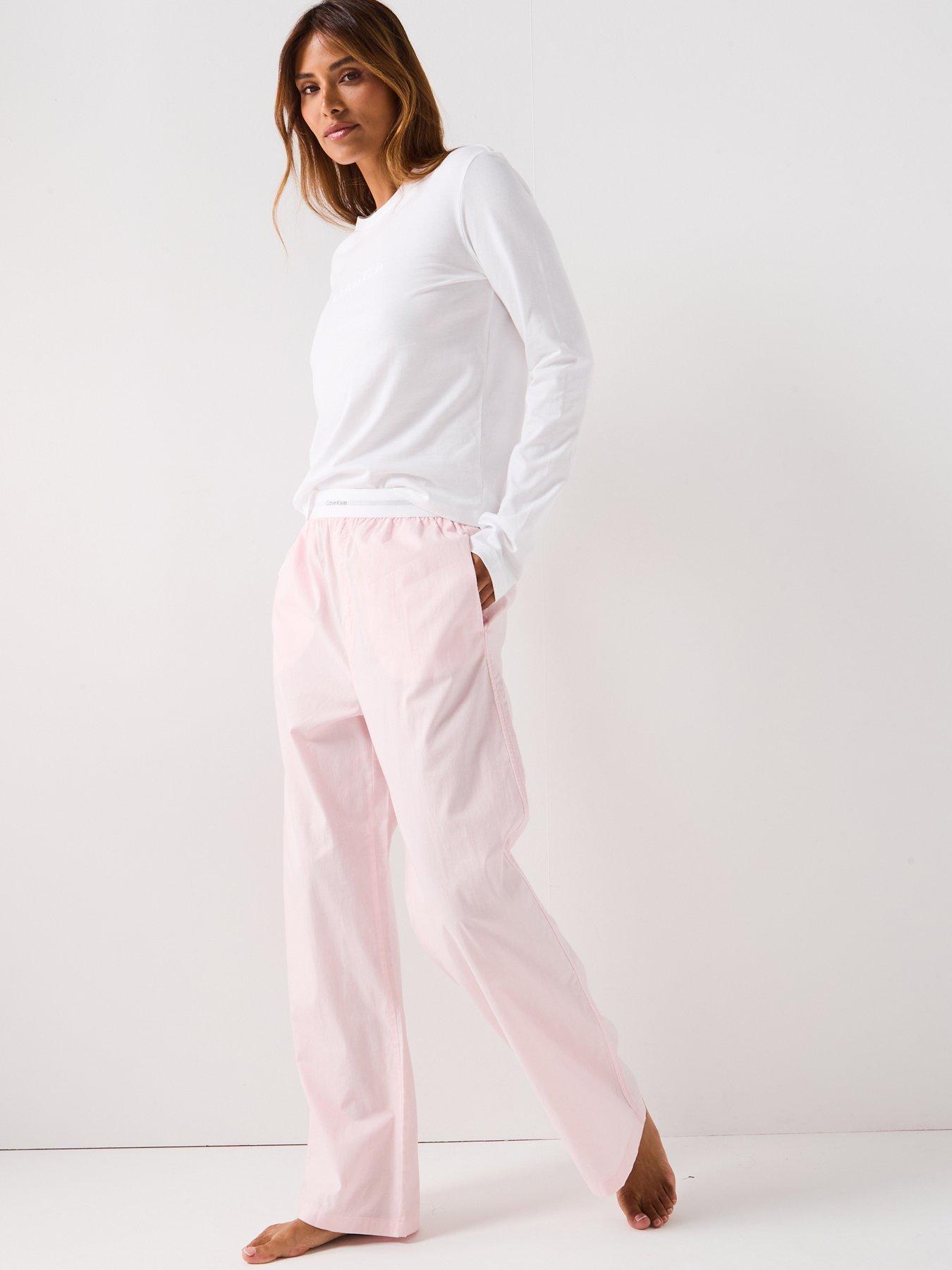 calvin-klein-long-sleeve-t-shirt-amp-pyjama-pant-set-whiteback