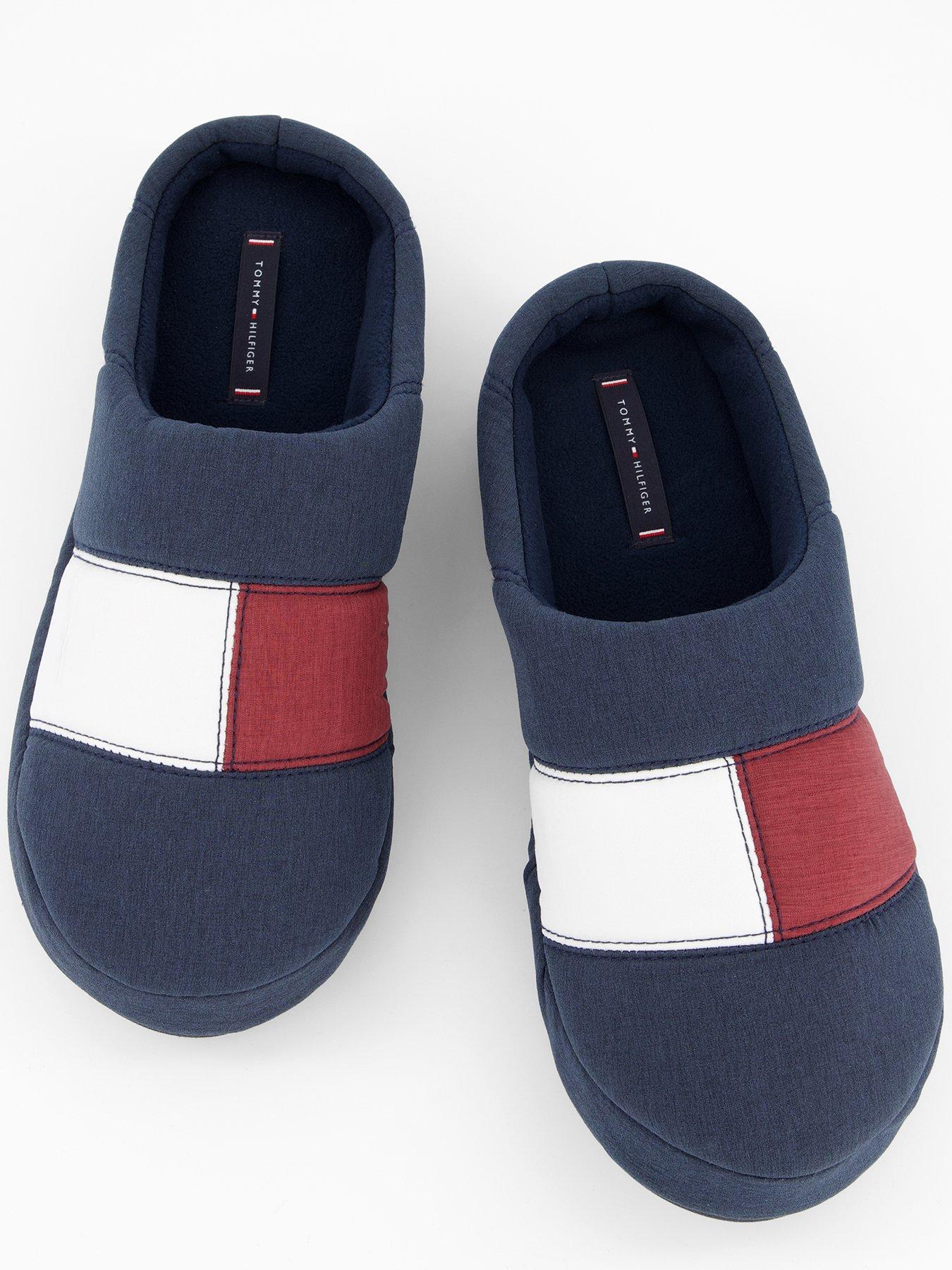 tommy-hilfiger-flag-house-slippers-navyoutfit