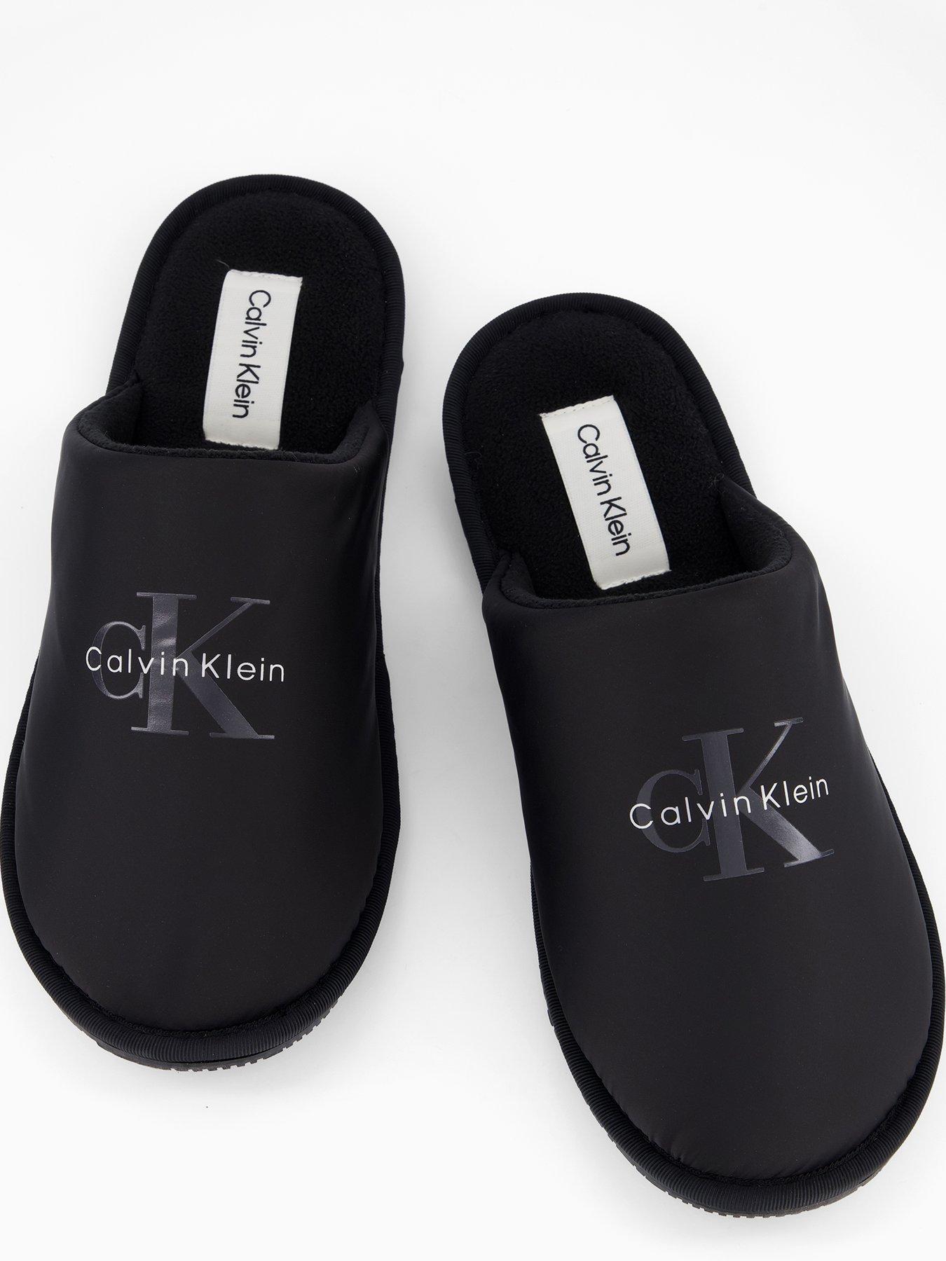 calvin-klein-hotel-slipper-monologo-slippers-blackoutfit