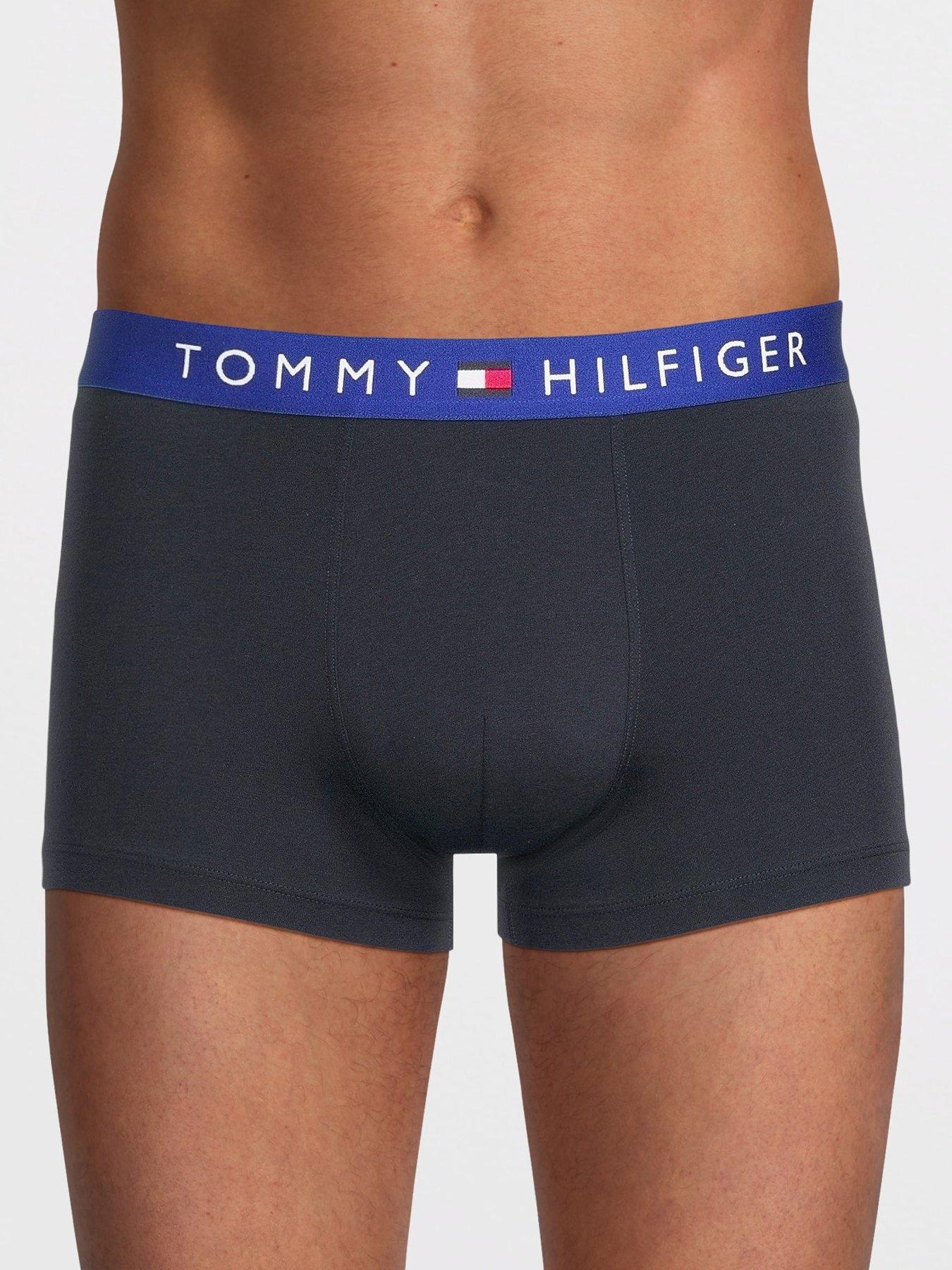 tommy-hilfiger-3-pack-signature-cotton-trunks-blackstillFront