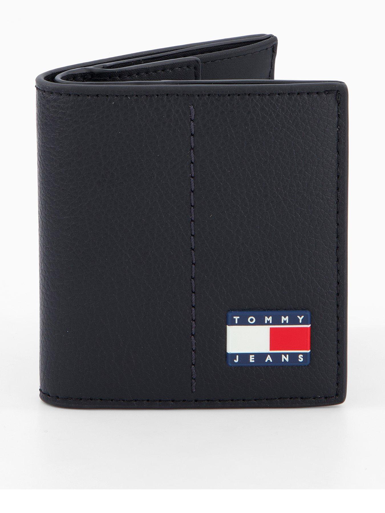 tommy-jeans-heritage-badge-cc-wallet-with-coin-pocket-black