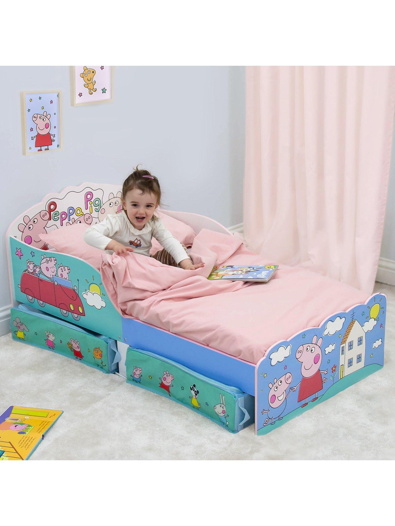 peppa-pig-peppa-playful-toddler-bed-with-storageoutfit
