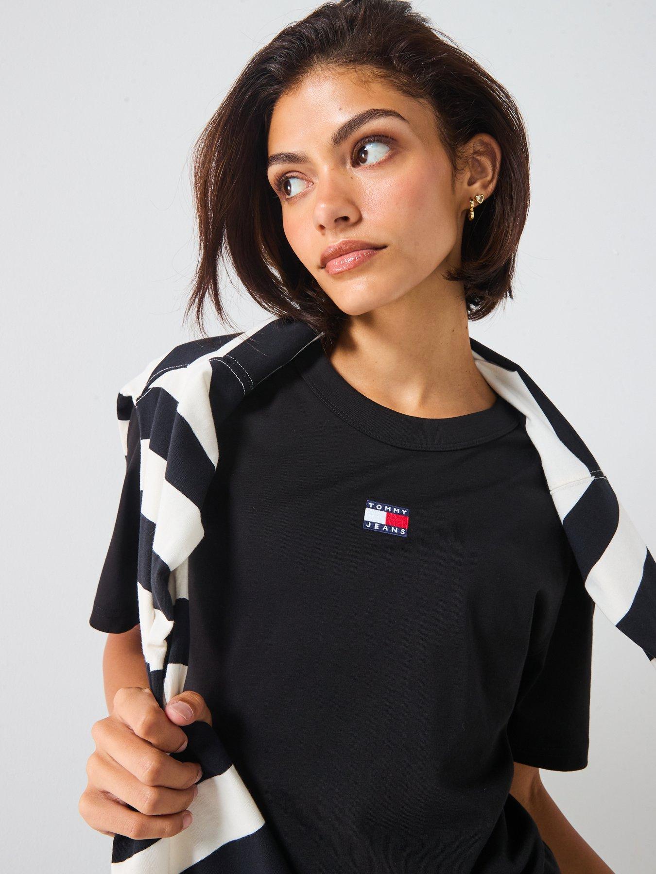 Image 5 of 5 of Tommy Jeans Logo T-shirt - Black