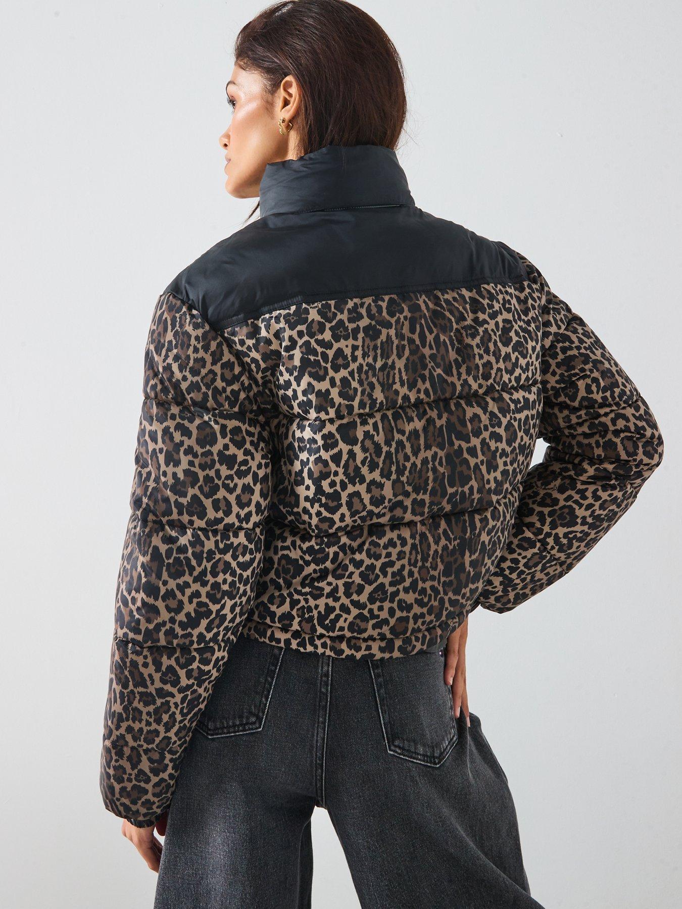 tommy-jeans-cropped-leopard-puffer-coat-brownstillFront