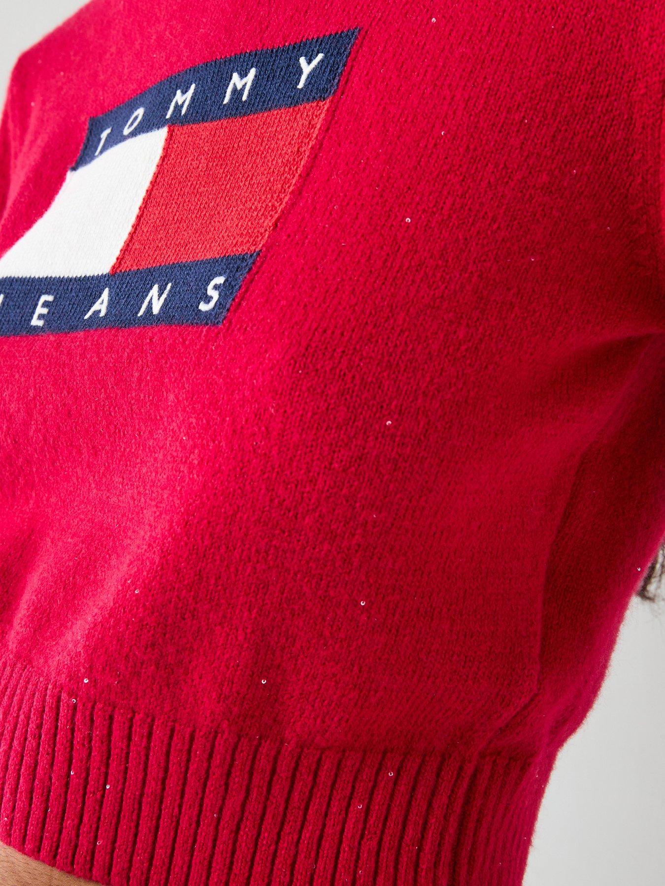 tommy-jeans-sparkle-flag-cropped-sweater-reddetail