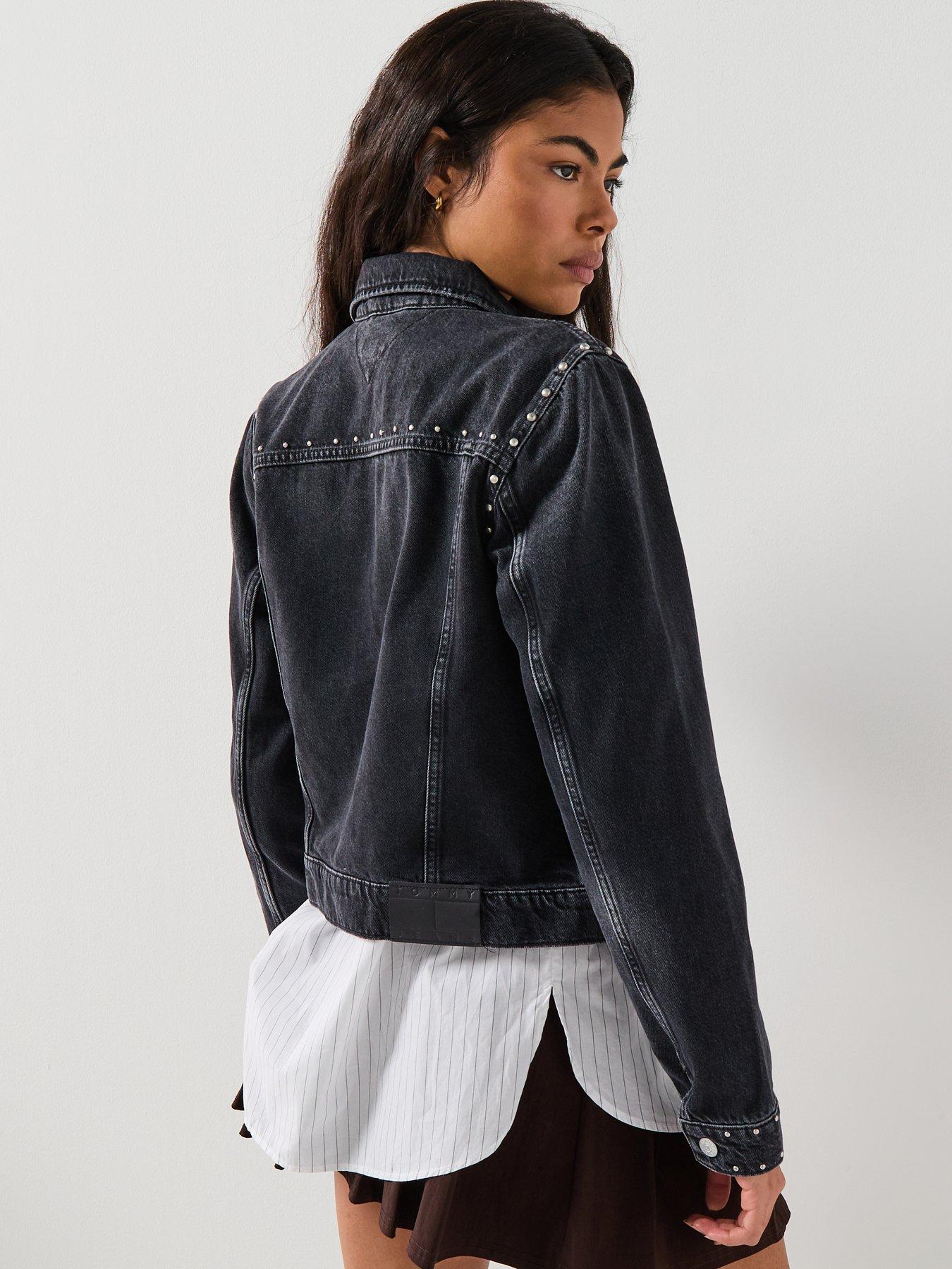 tommy-jeans-trucker-denim-jacket-blackstillFront