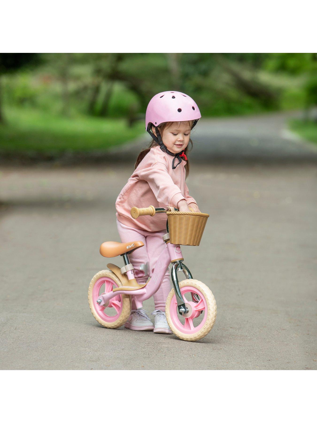 evo-glider-balance-bike-with-basket-pastel-pink-footrestoutfit