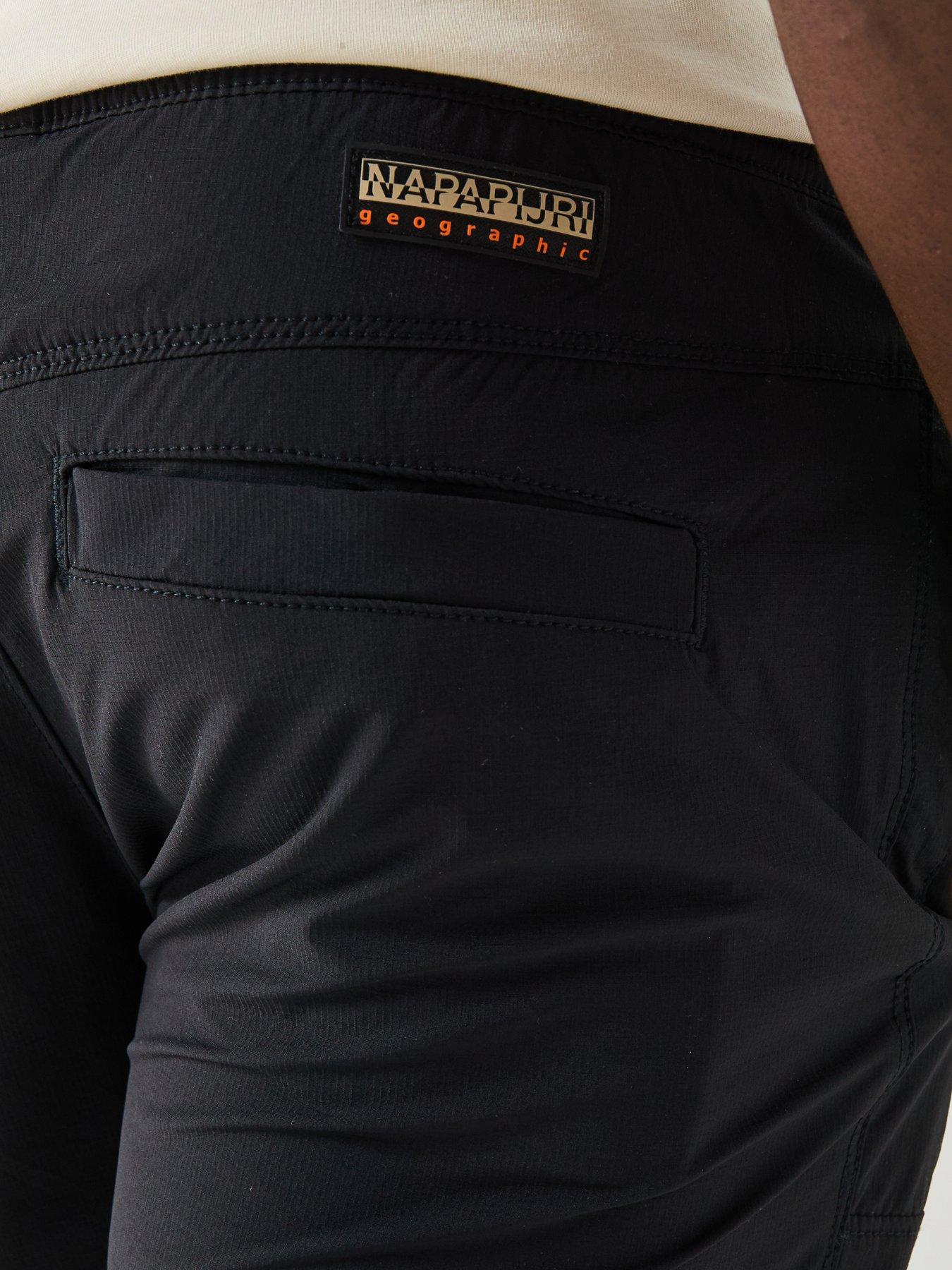 napapijri-mens-m-sovana-trousers-blackoutfit