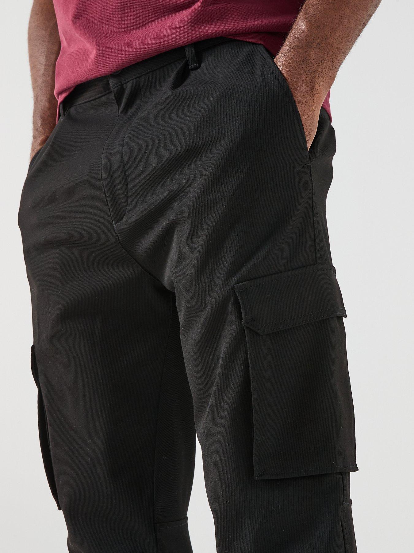 hugo-glavin241-cuffed-cargo-pants-blackoutfit