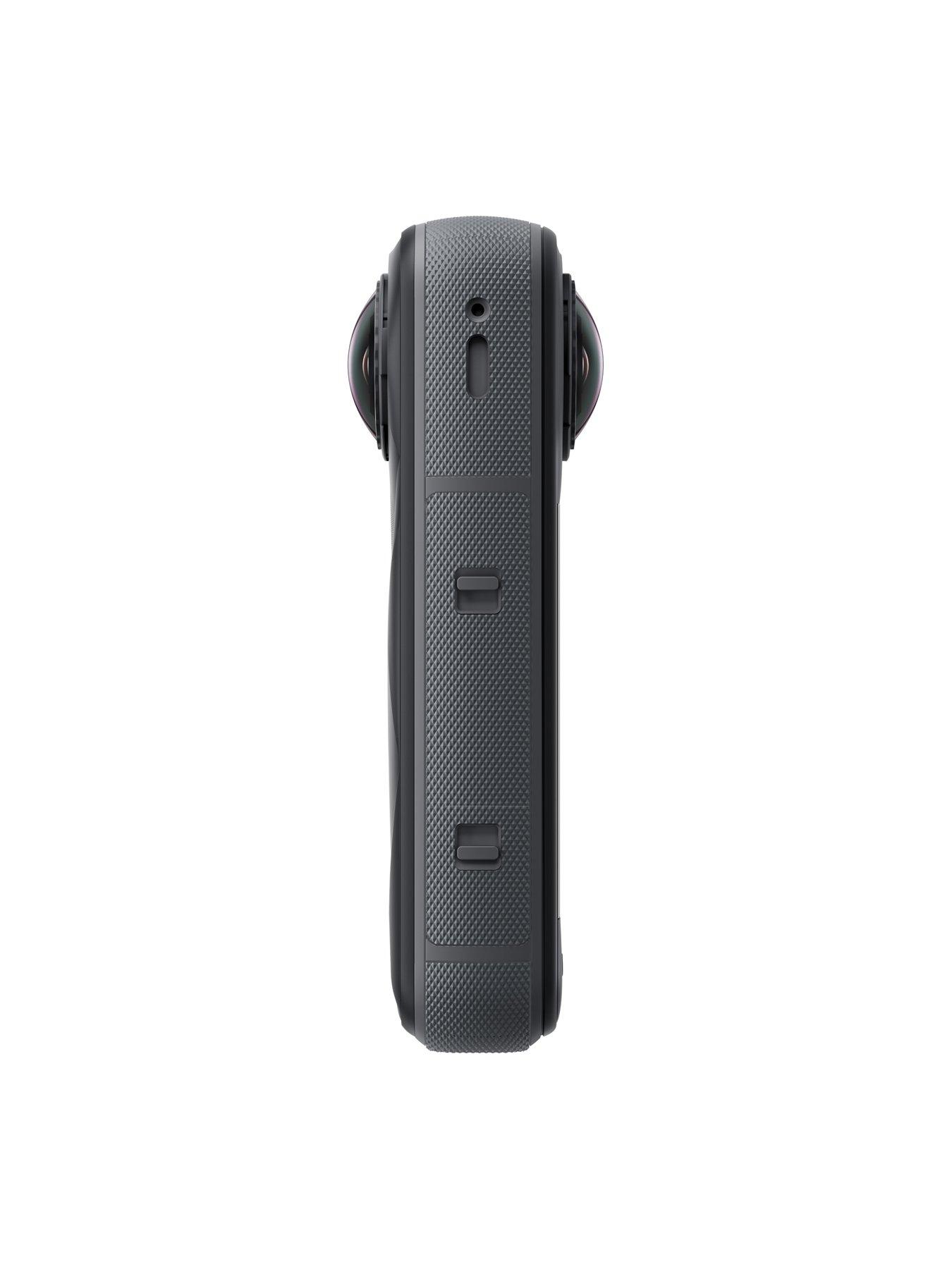 Image 4 of 7 of Insta360 Insta360 X5 Essentials Bundle