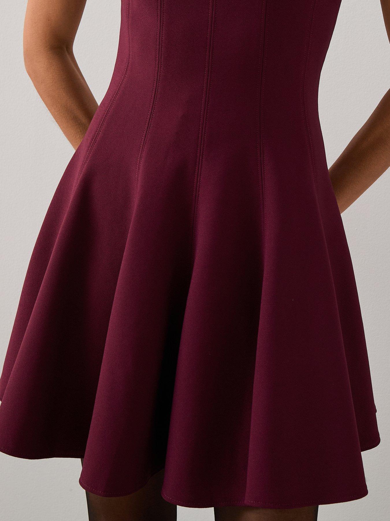 the-very-collection-short-sleeve-godet-mini-dress-burgundy-redoutfit